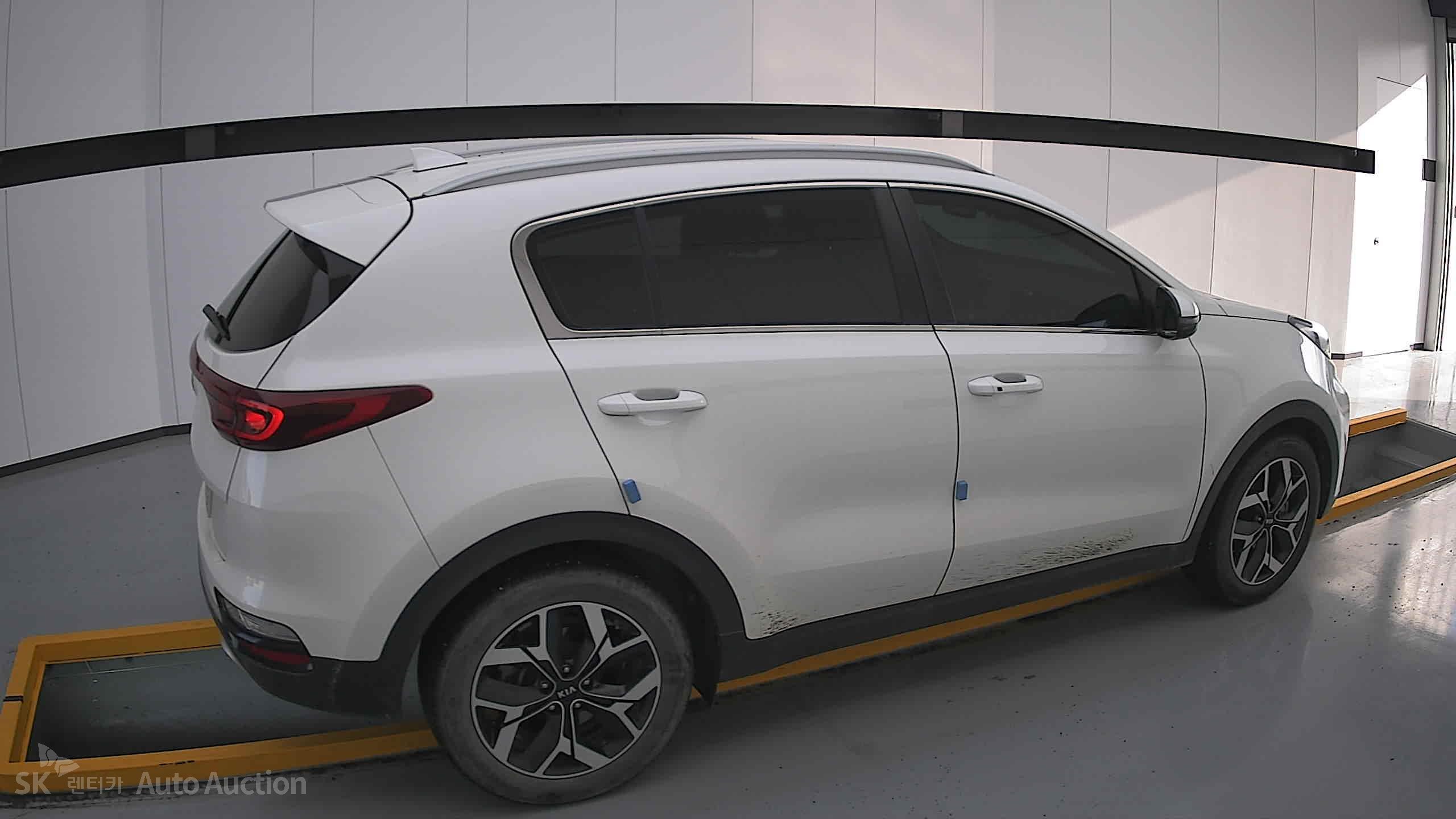 2022 - kia sportage
