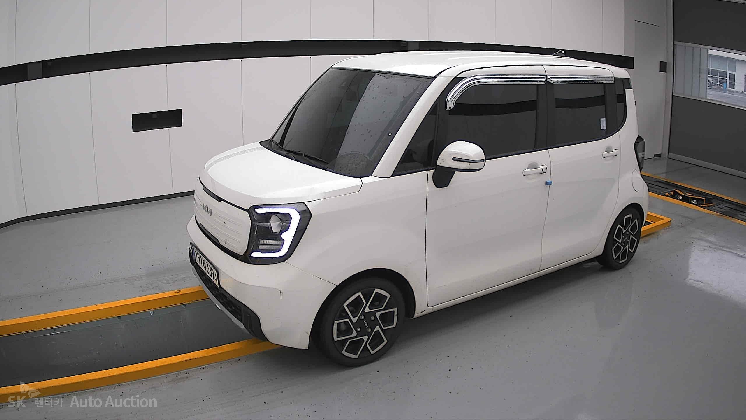 2023 - kia ray