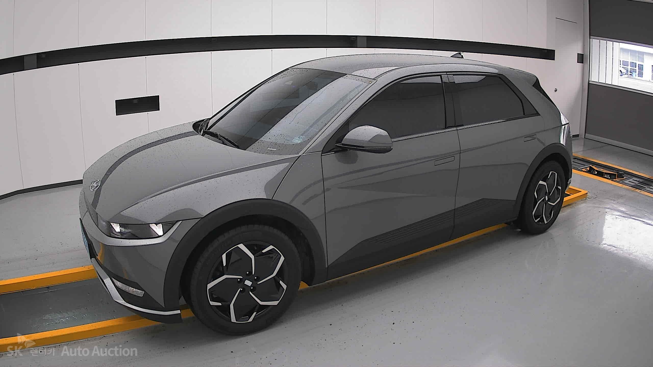 2023 - hyundai ioniq