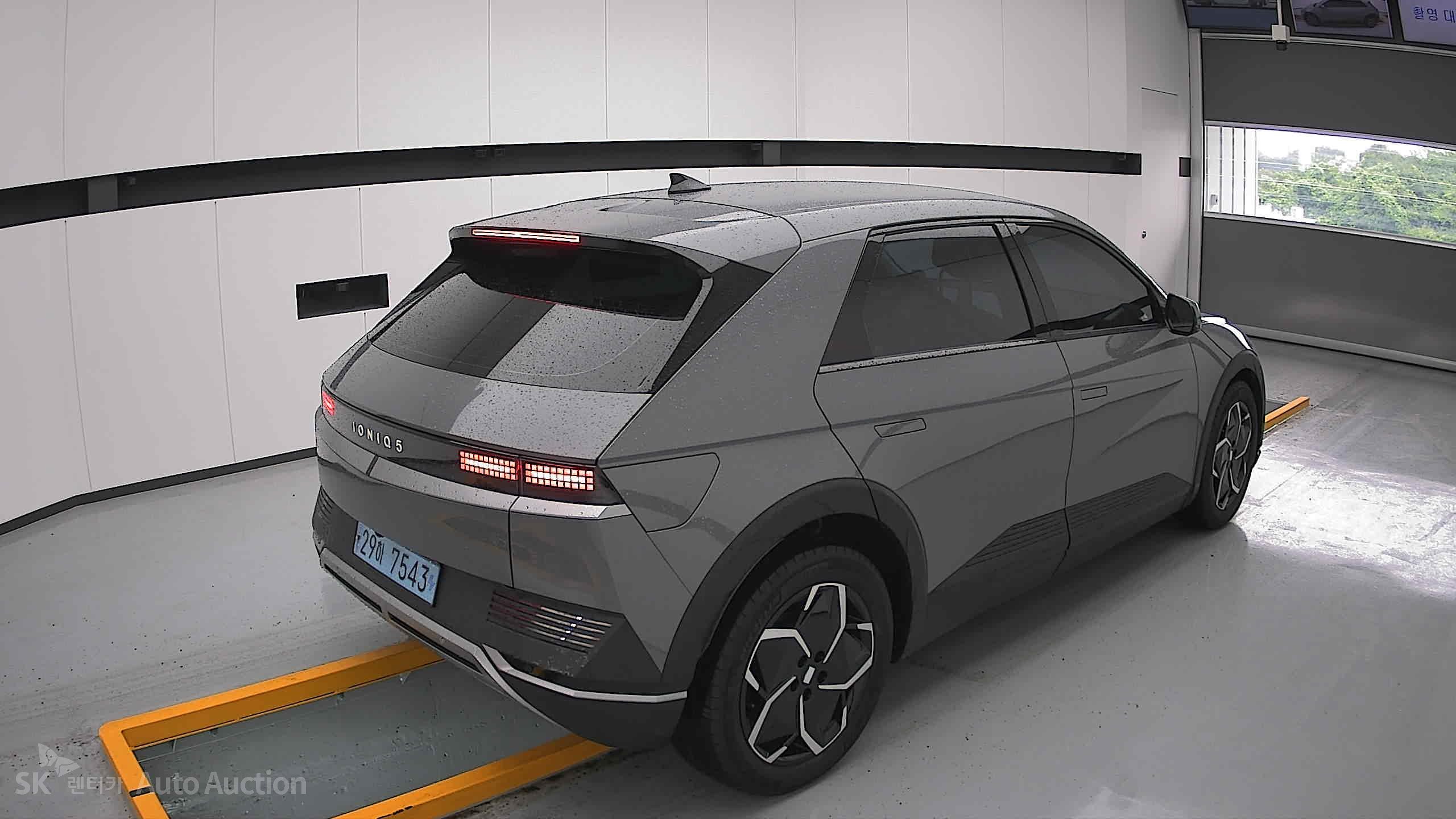 2023 - hyundai ioniq