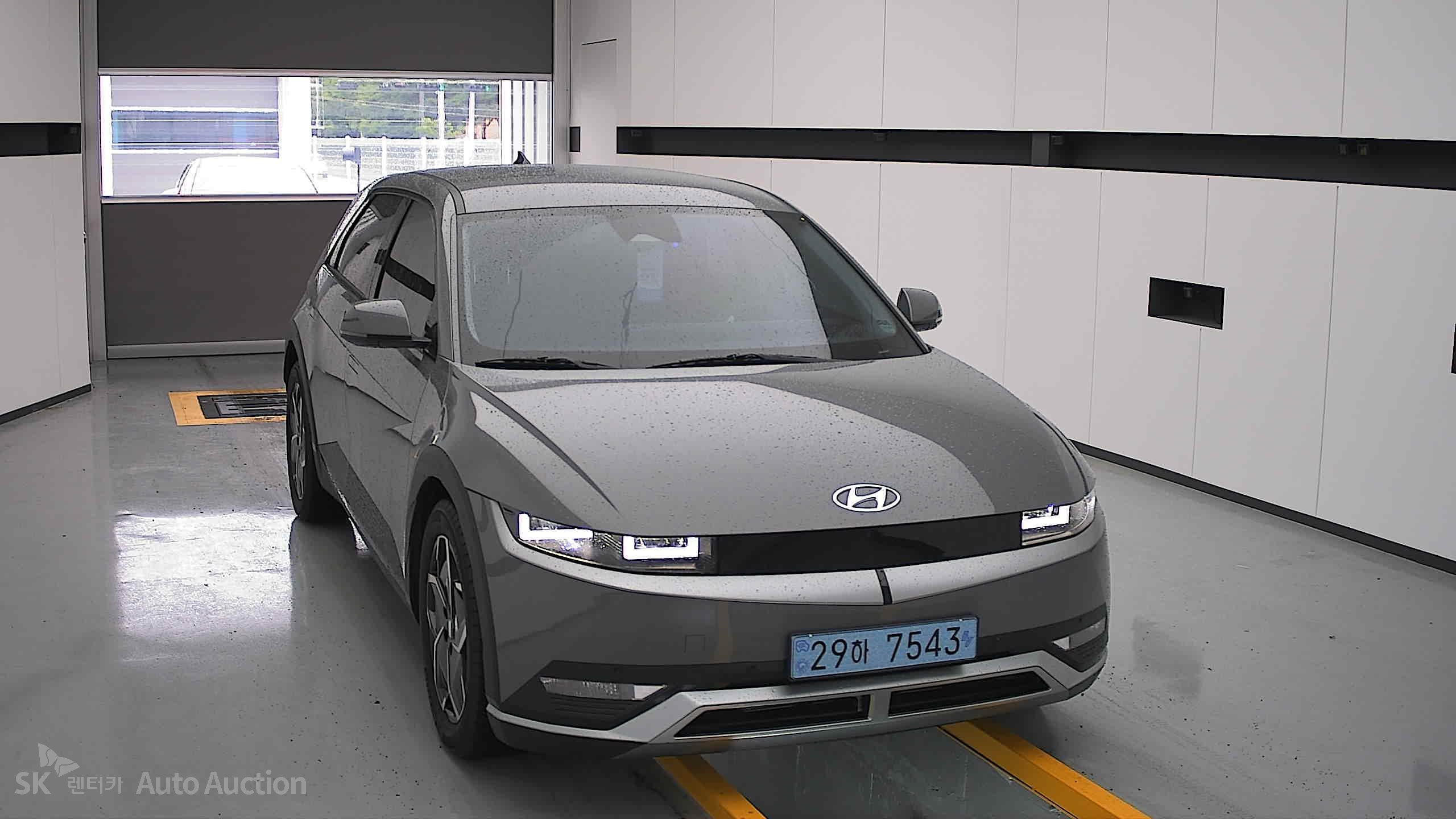 2023 - hyundai ioniq