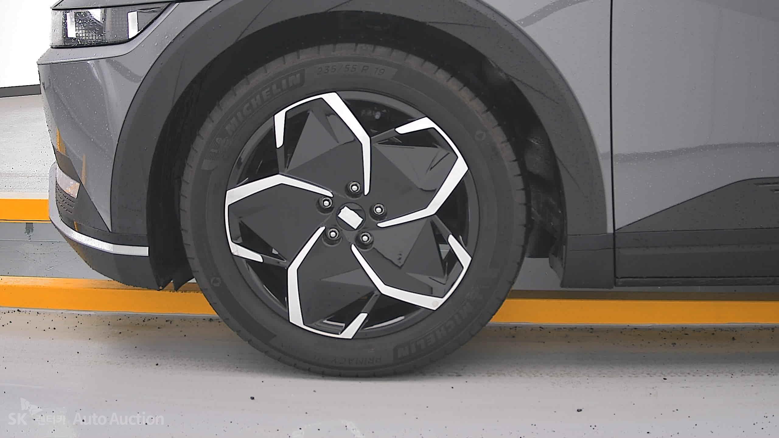 2023 - hyundai ioniq