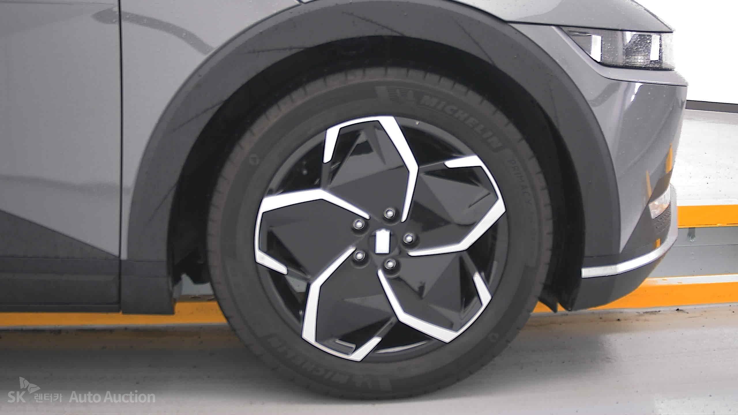 2023 - hyundai ioniq