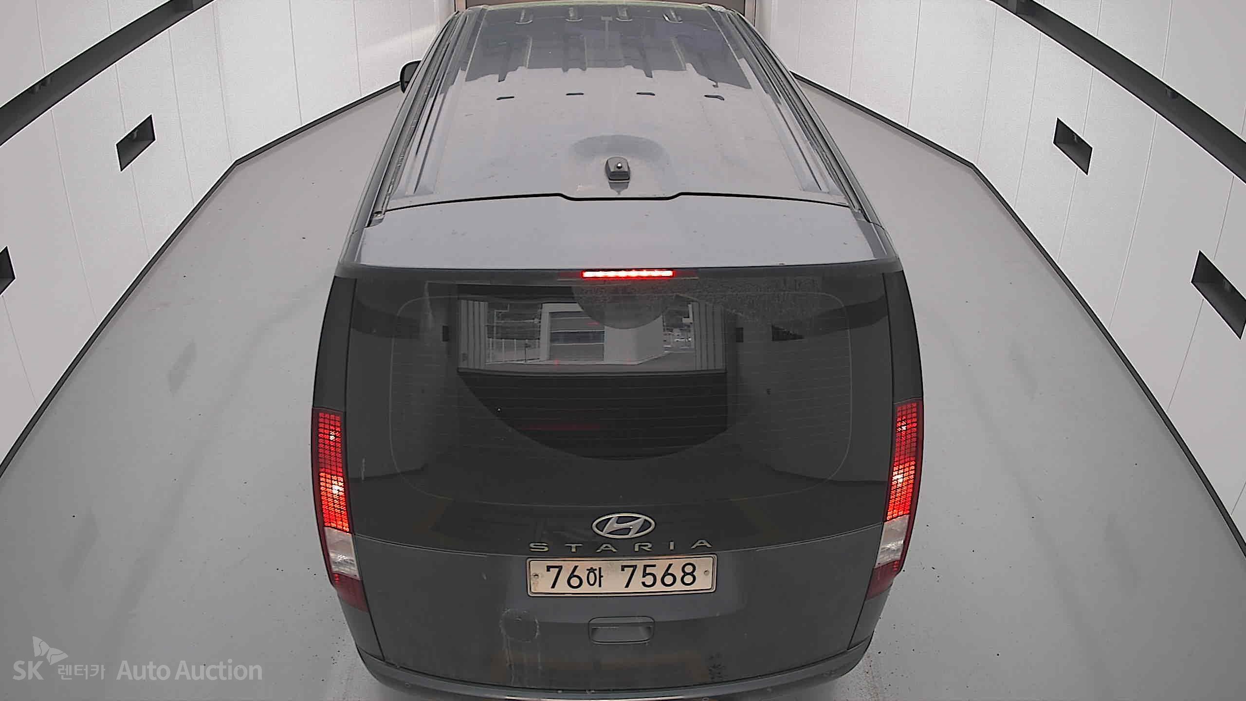 2022 - hyundai staria