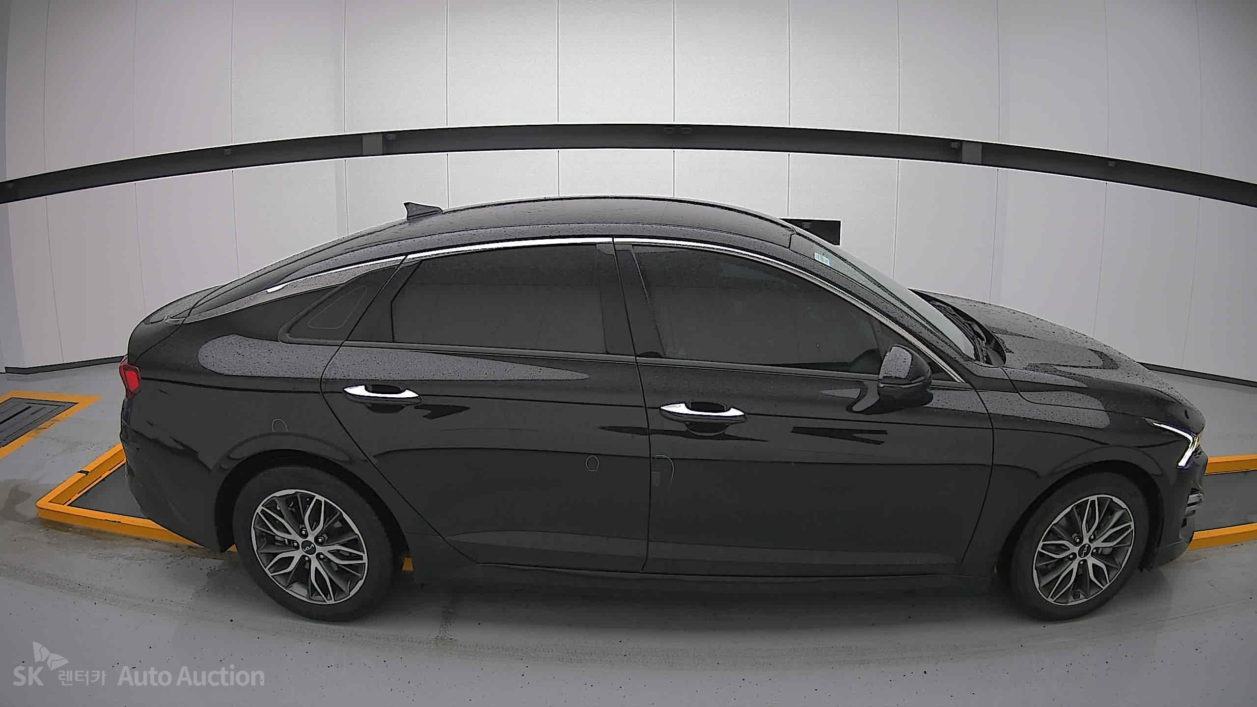 2023 - kia k5