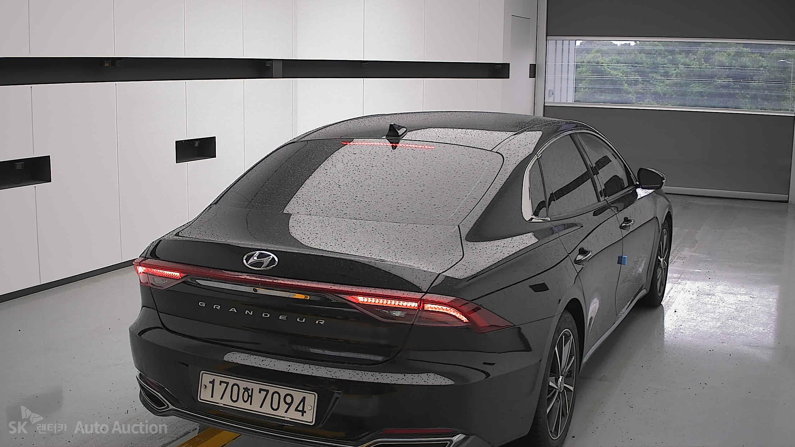 2021 - hyundai grandeur