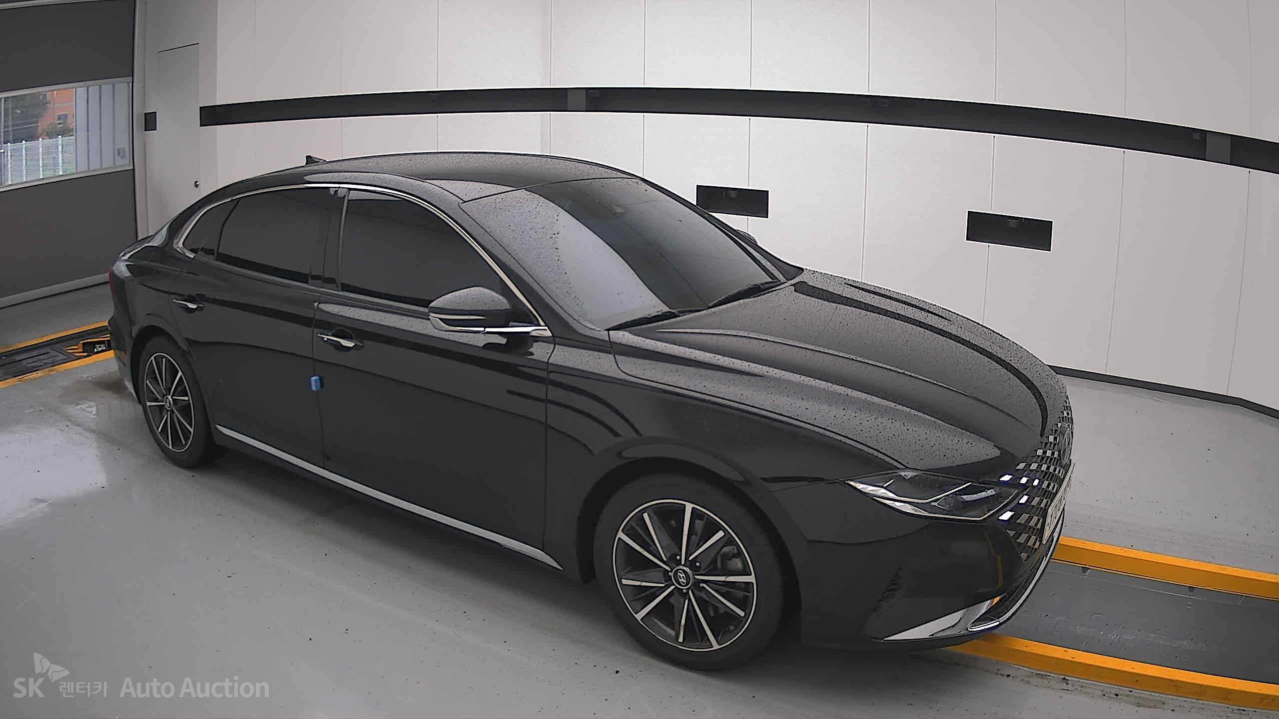 2021 - hyundai grandeur