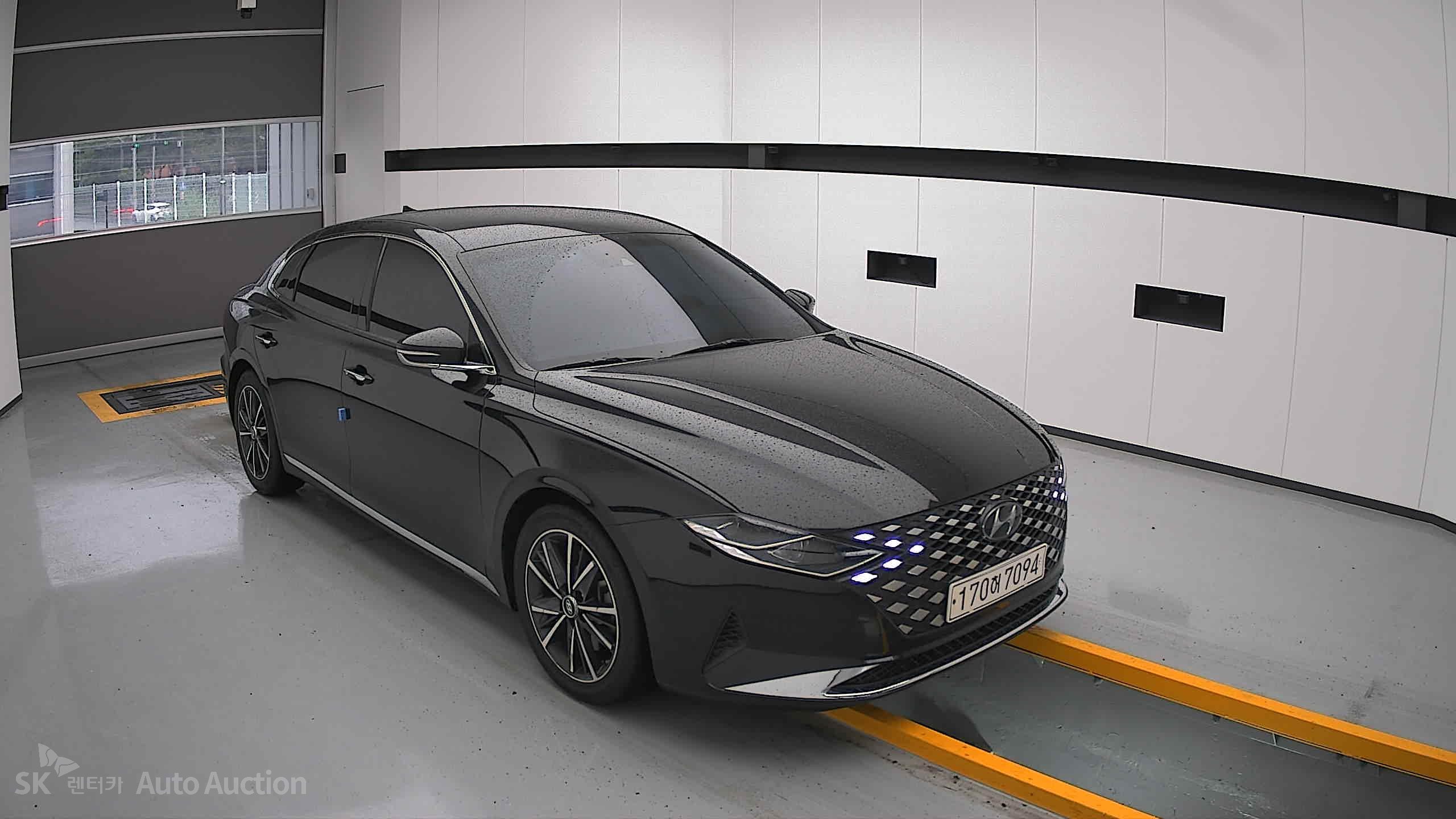 2021 - hyundai grandeur