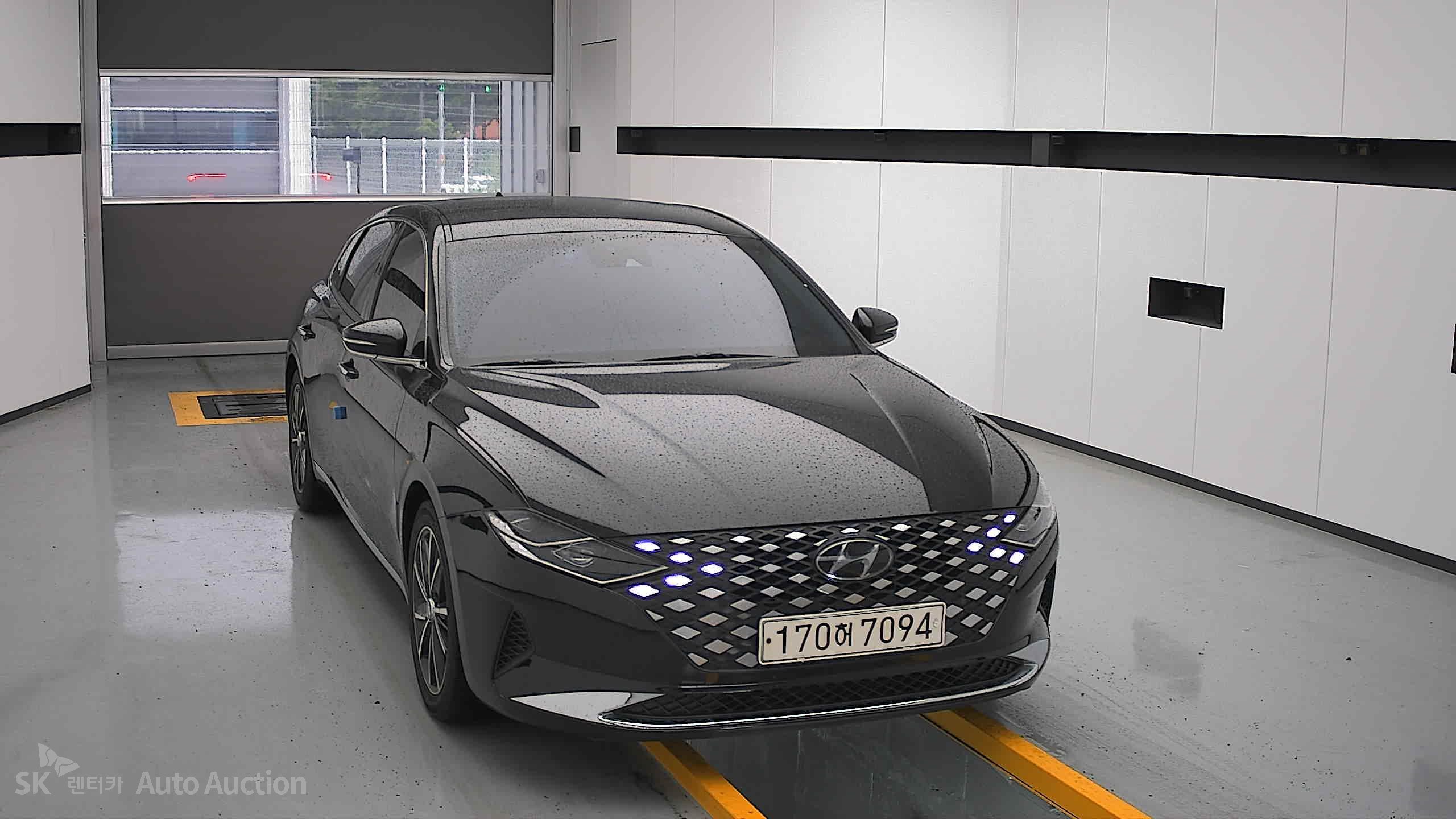 2021 - hyundai grandeur
