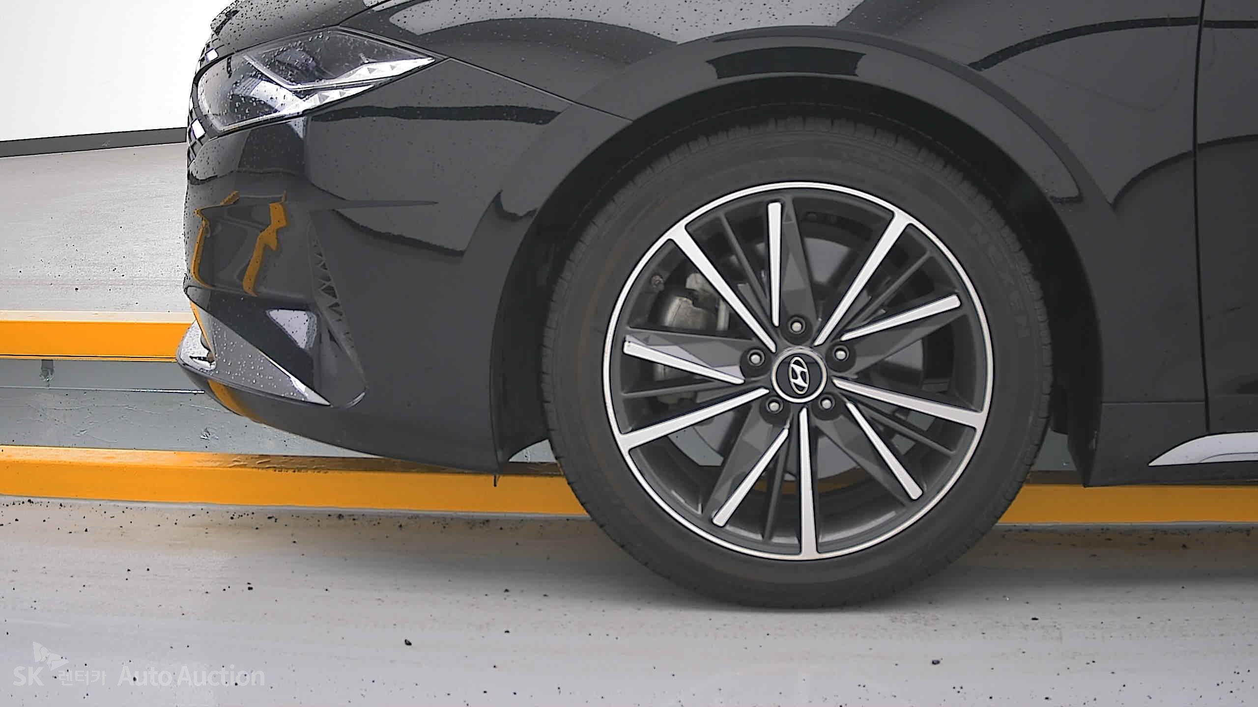 2021 - hyundai grandeur