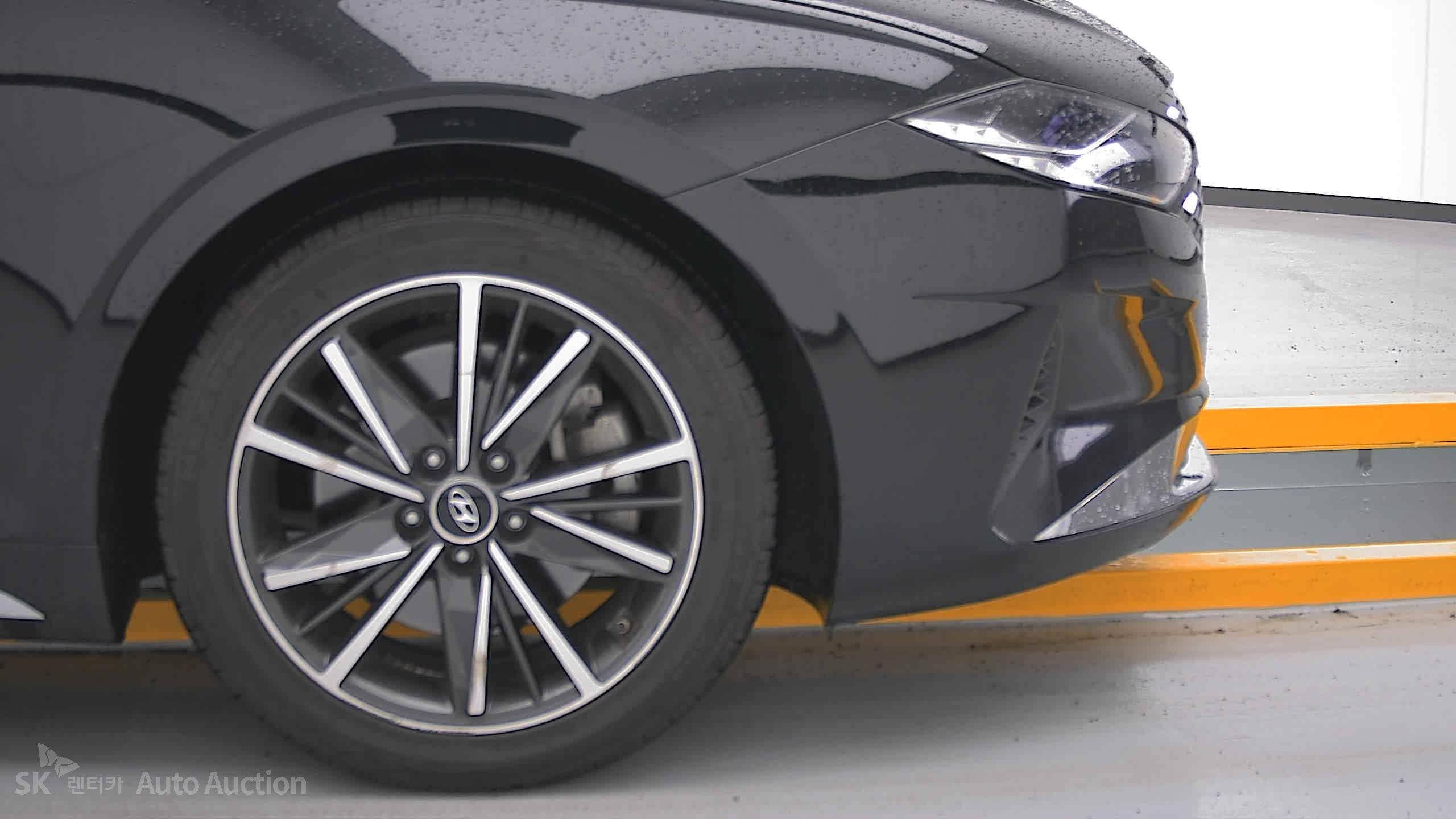 2021 - hyundai grandeur