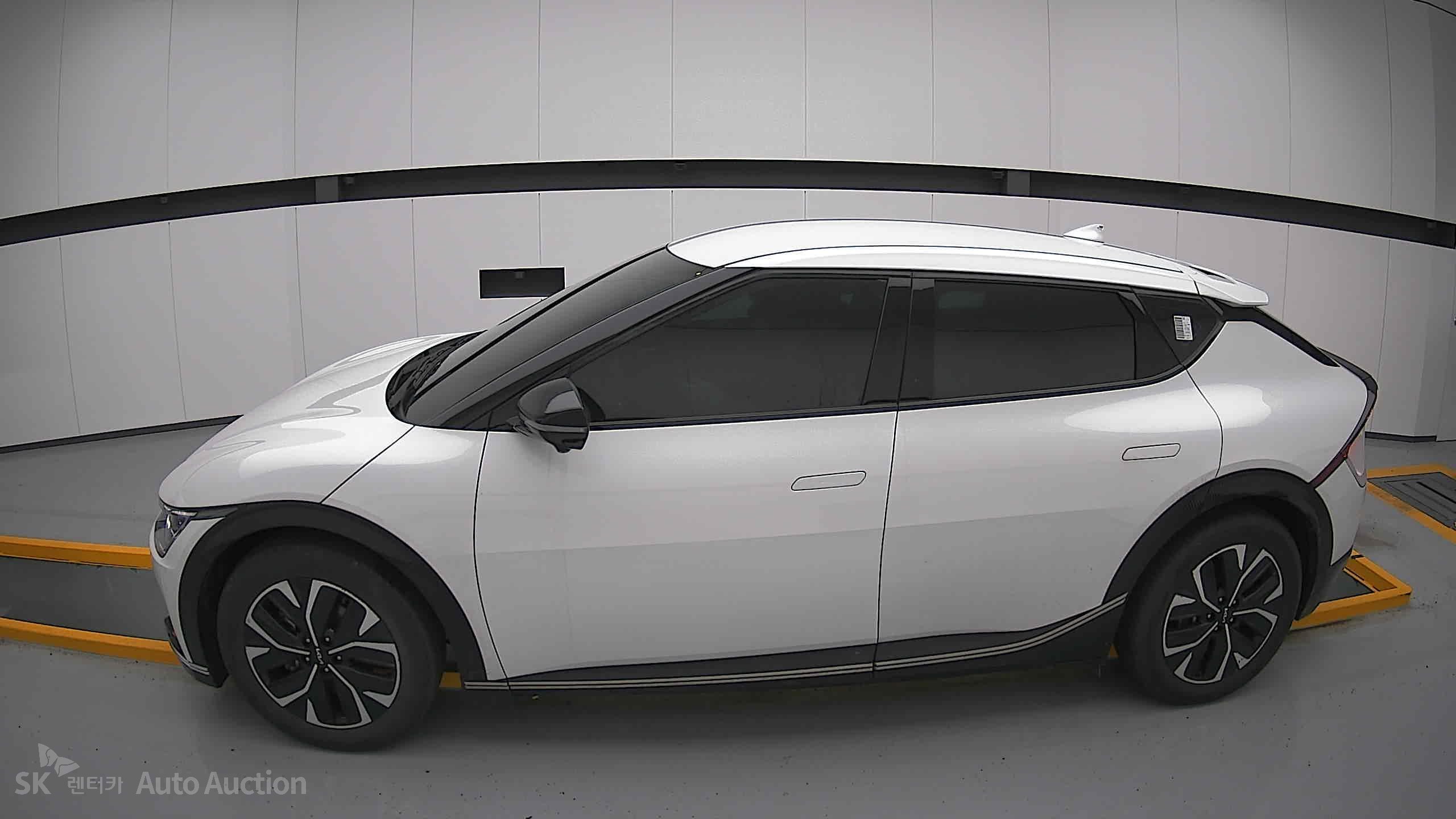 2023 - kia ev6