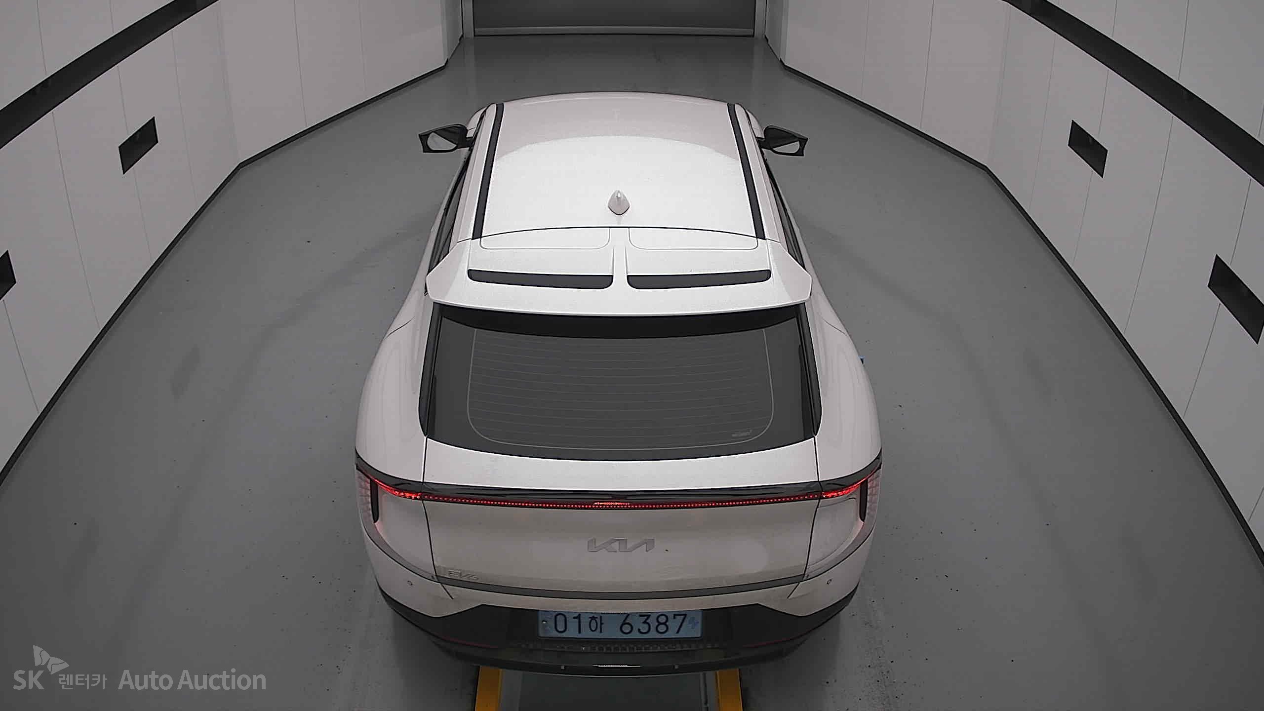 2023 - kia ev6