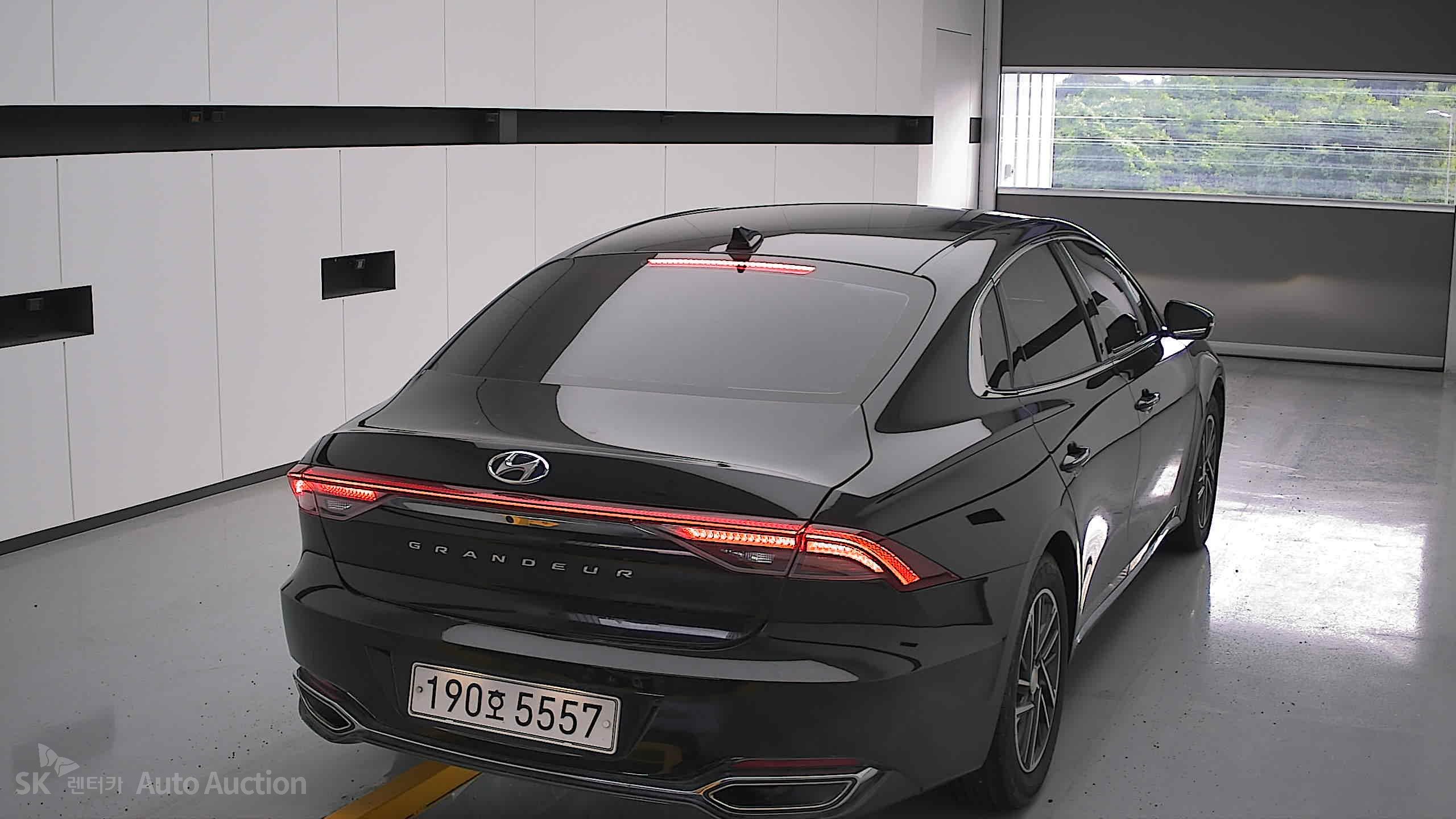 2022 - hyundai grandeur