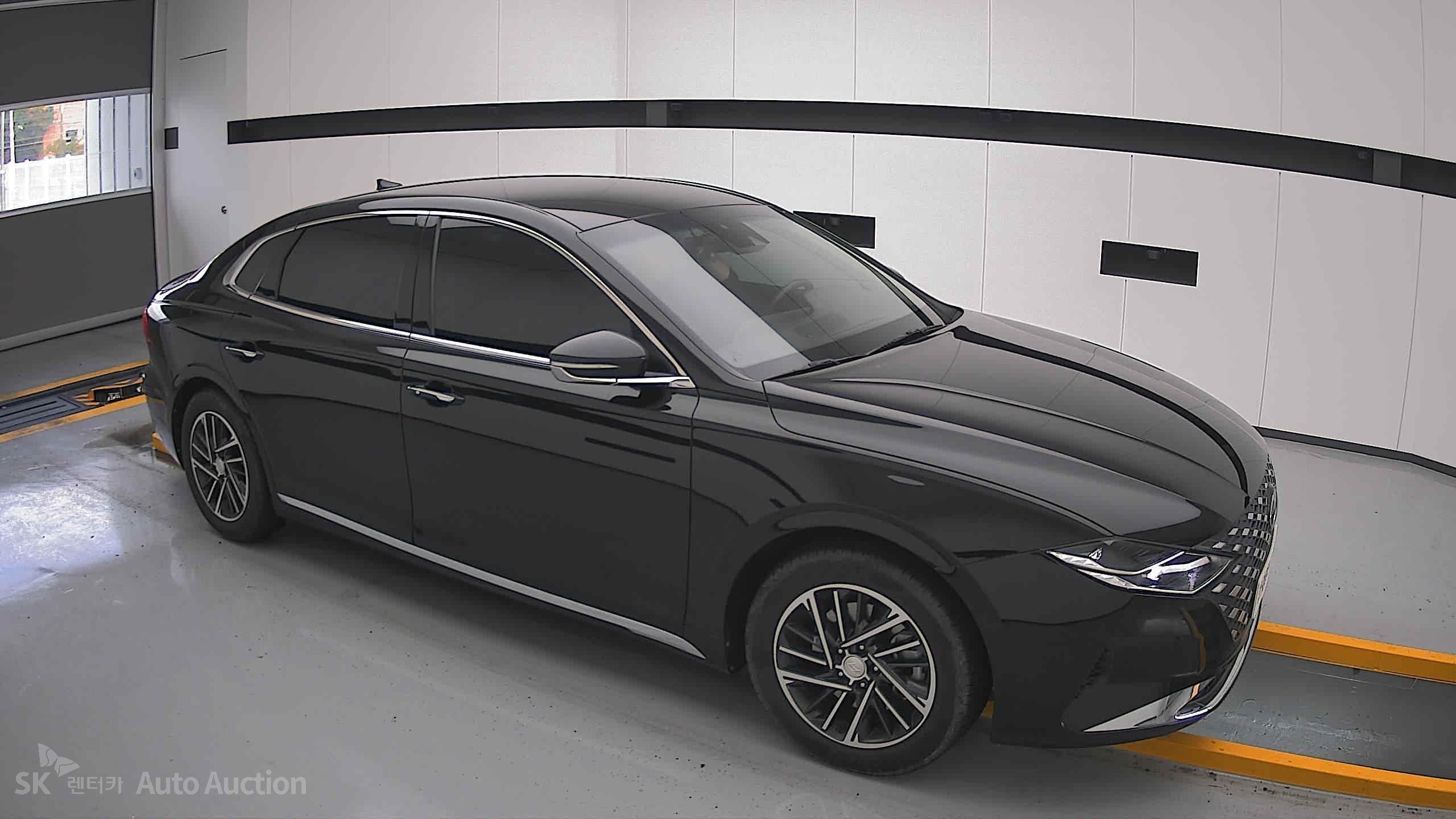 2022 - hyundai grandeur