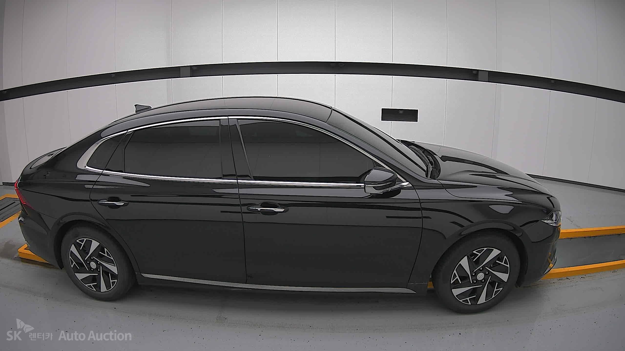 2023 - hyundai grandeur