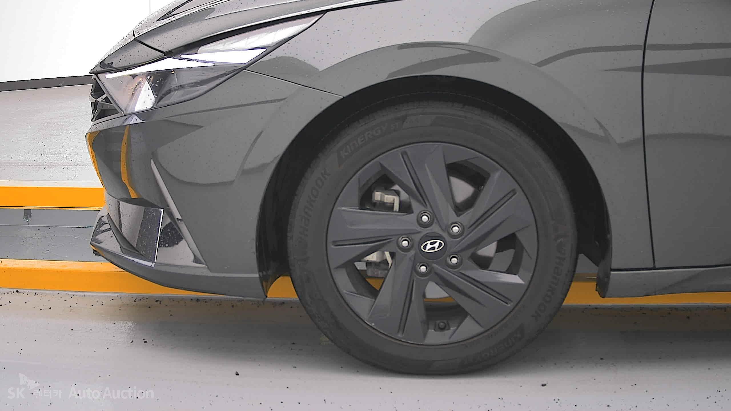 2023 - hyundai avante