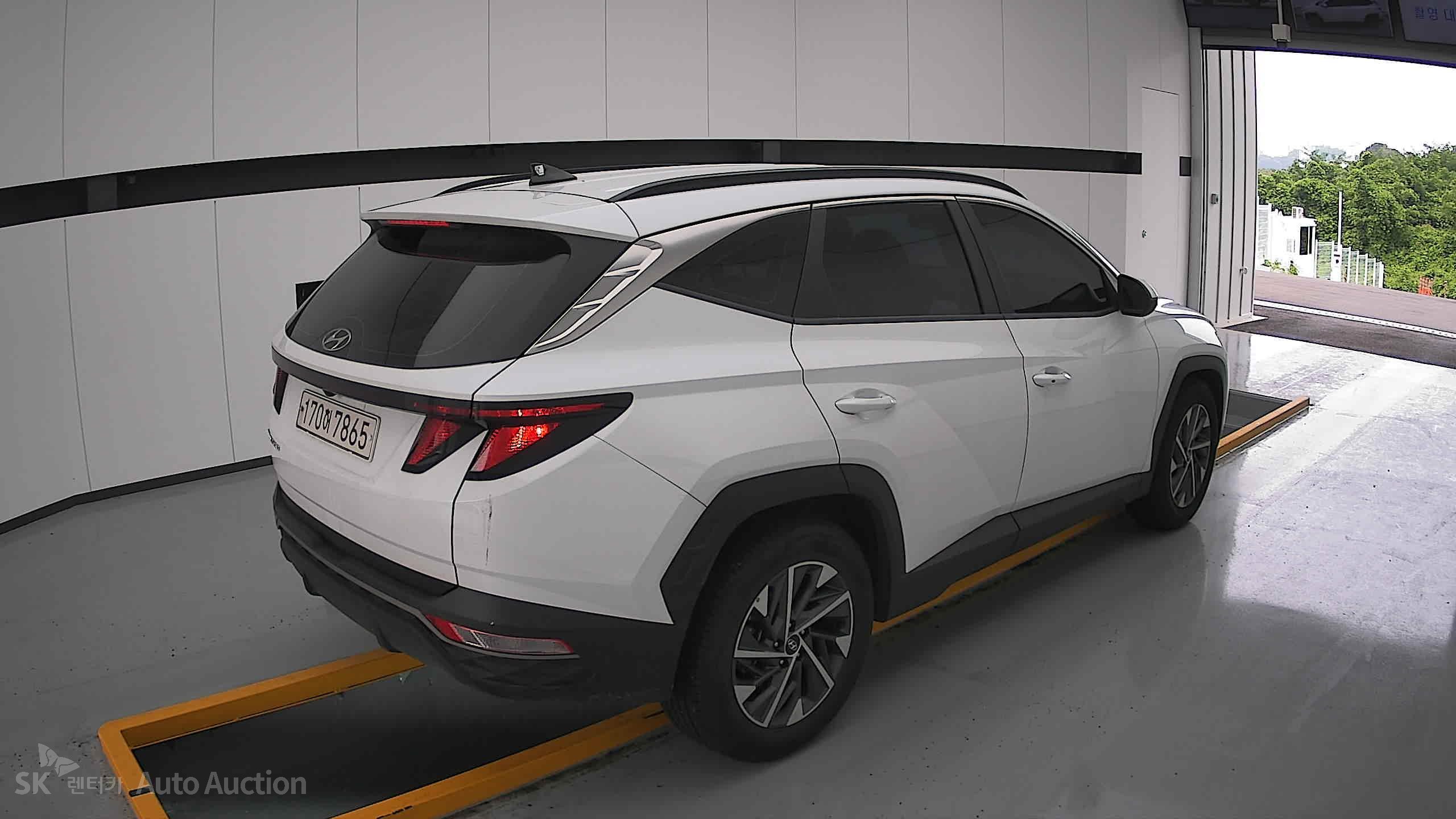 2021 - hyundai tucson
