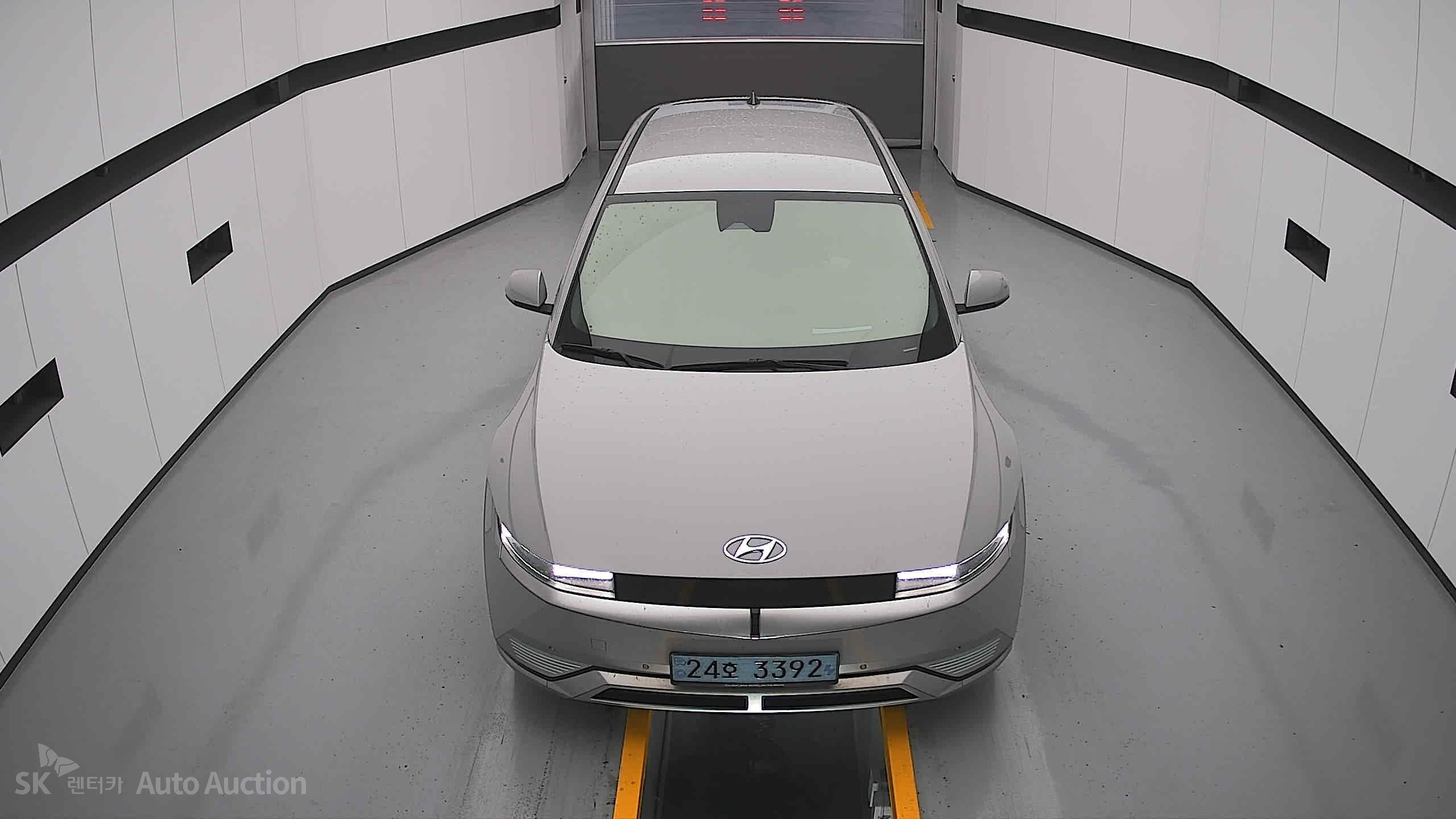 2022 - hyundai ioniq