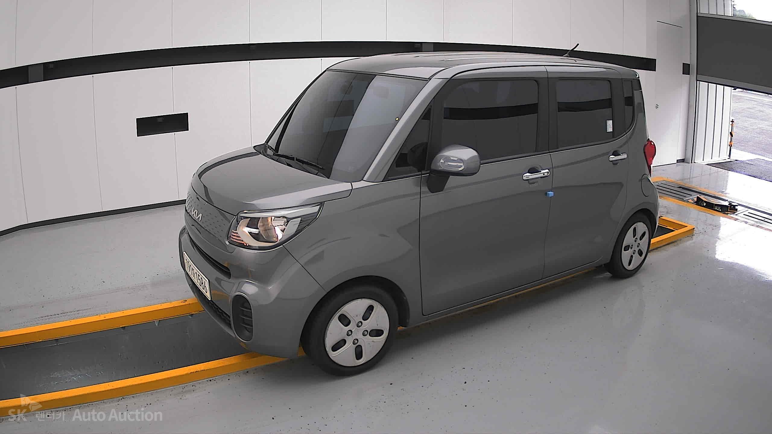 2022 - kia ray