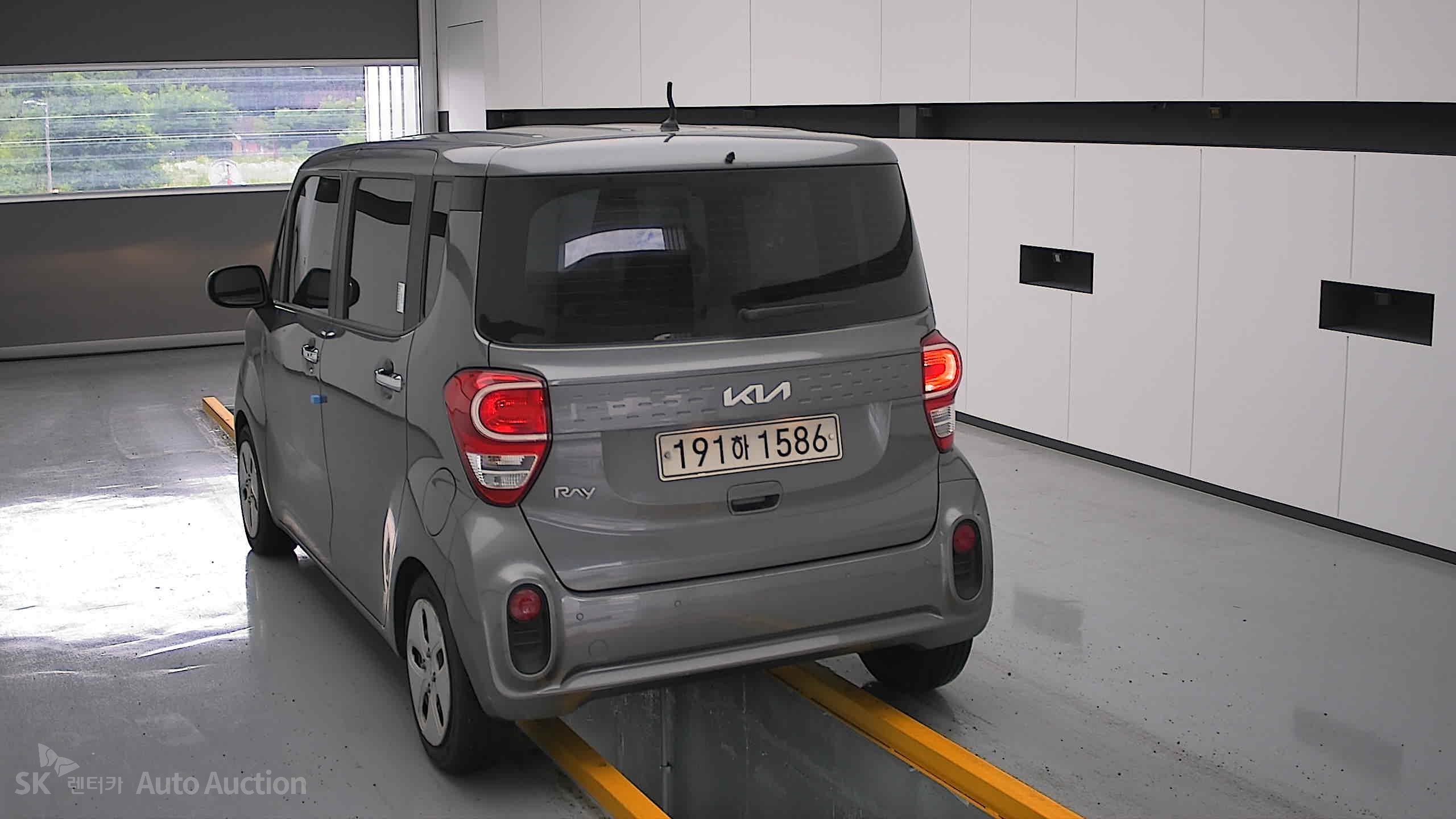2022 - kia ray