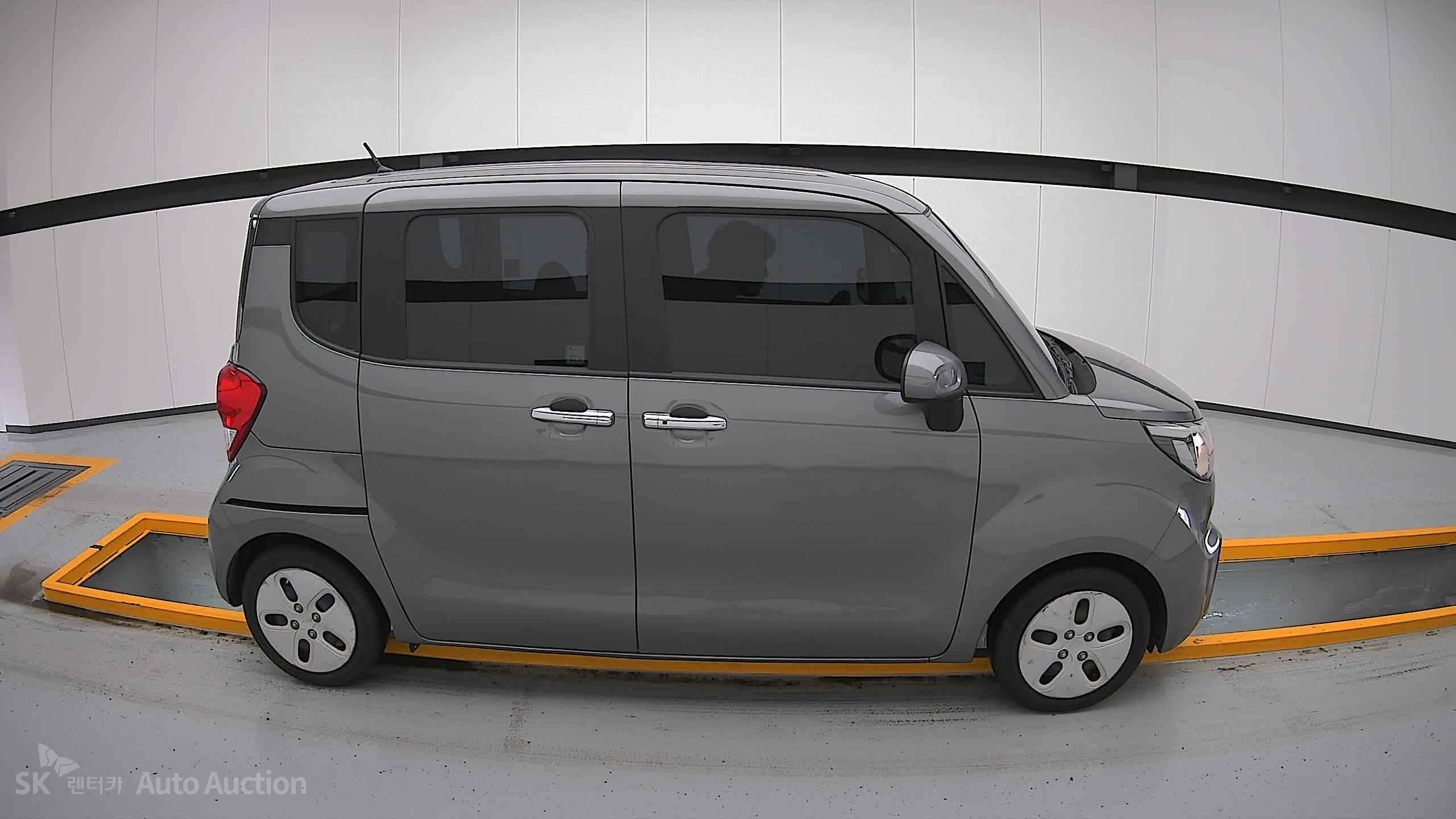 2022 - kia ray