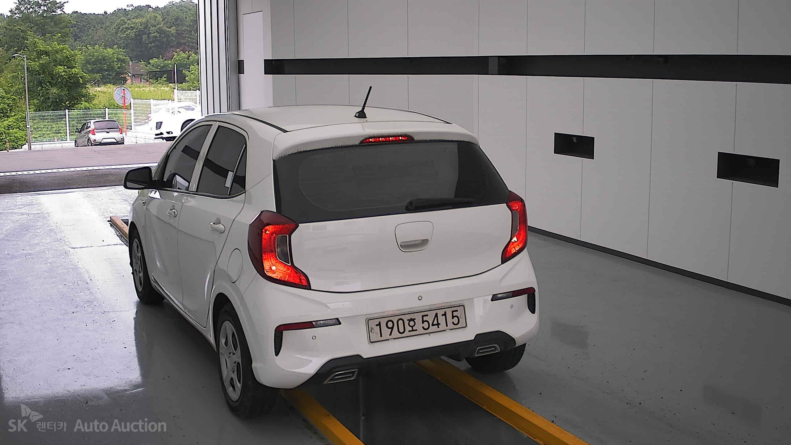 2022 - kia morning