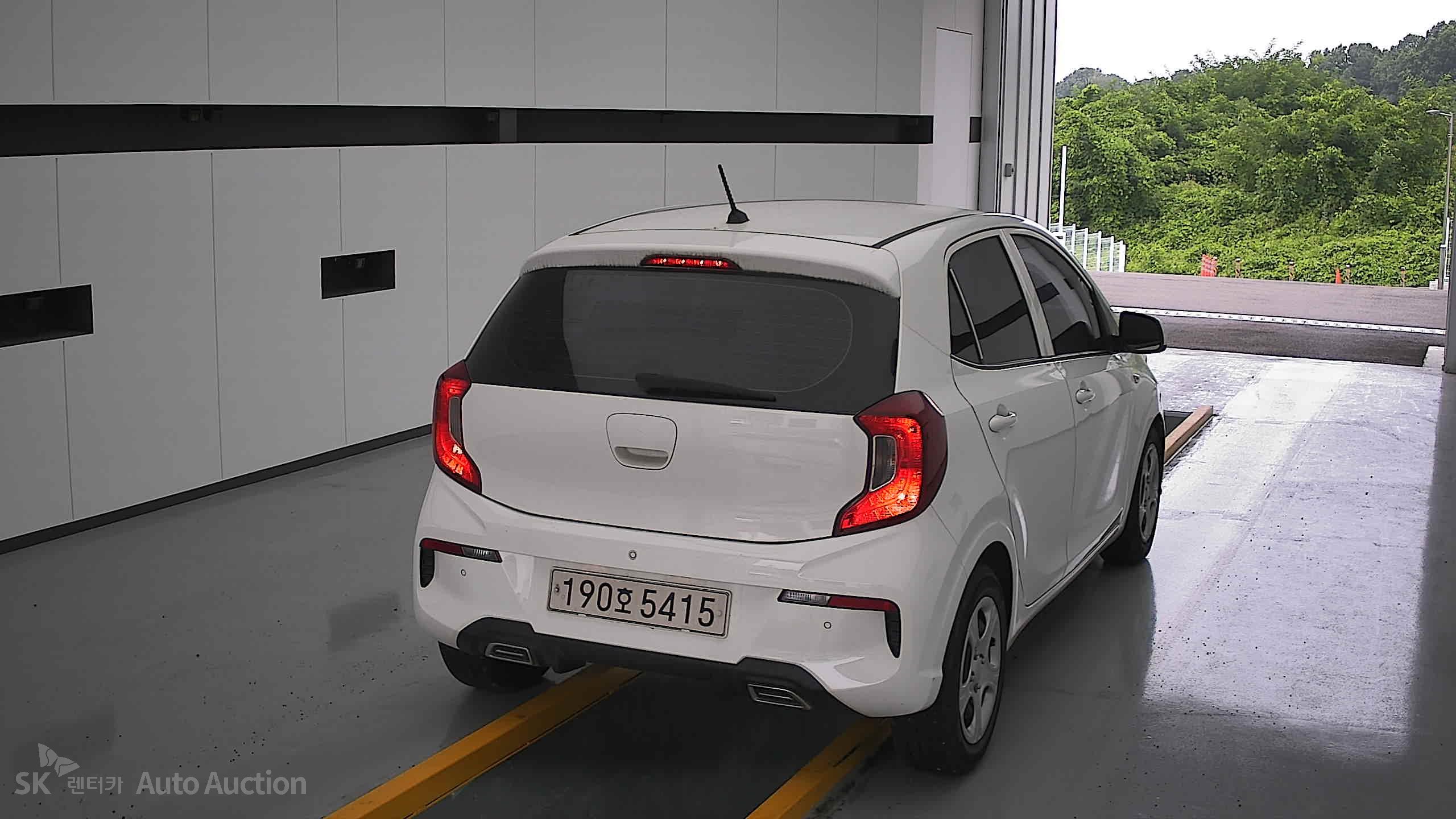 2022 - kia morning