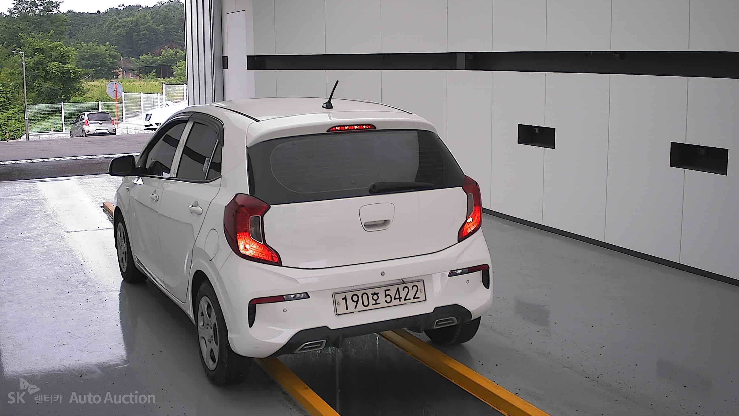 2022 - kia morning