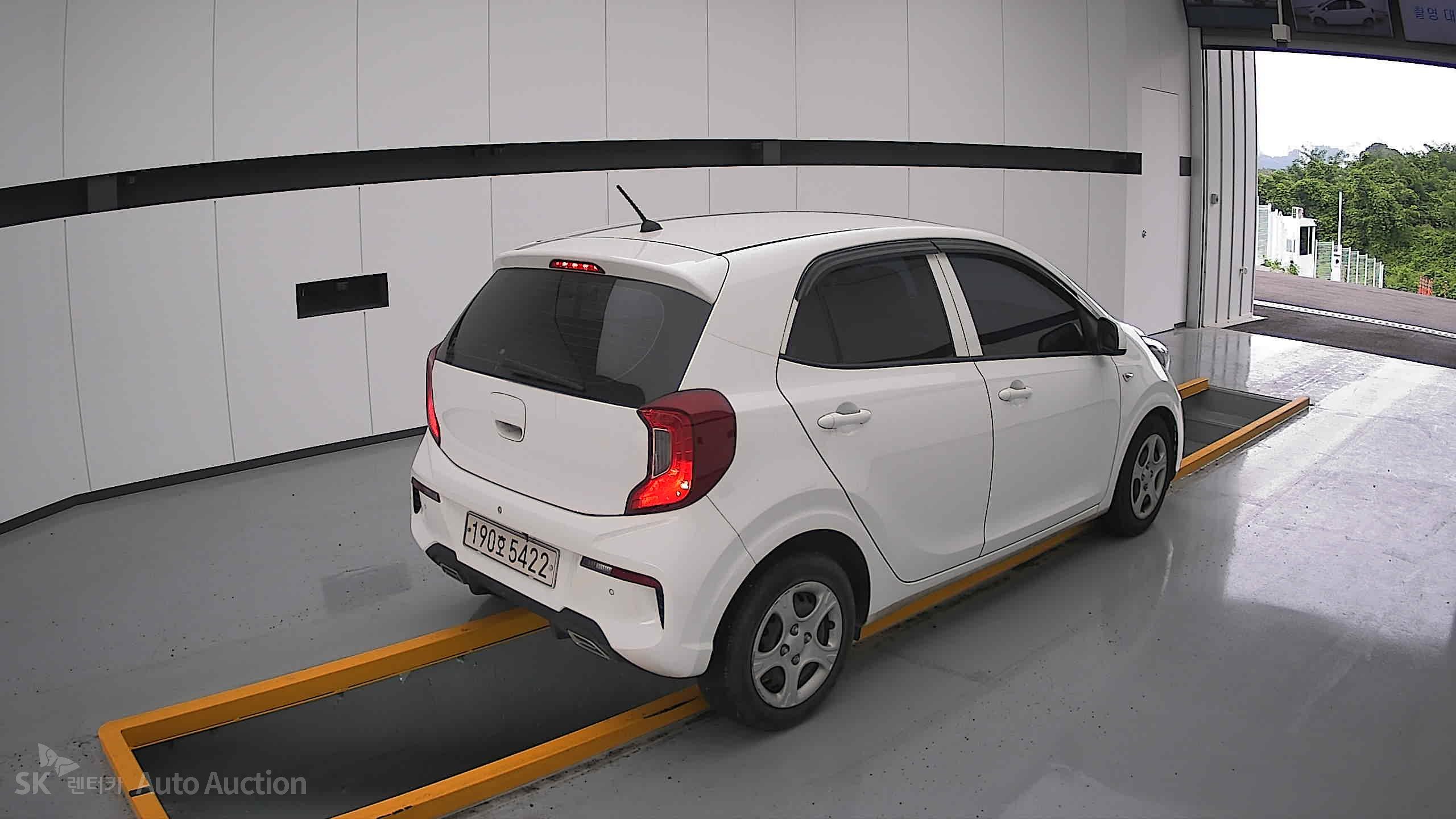 2022 - kia morning