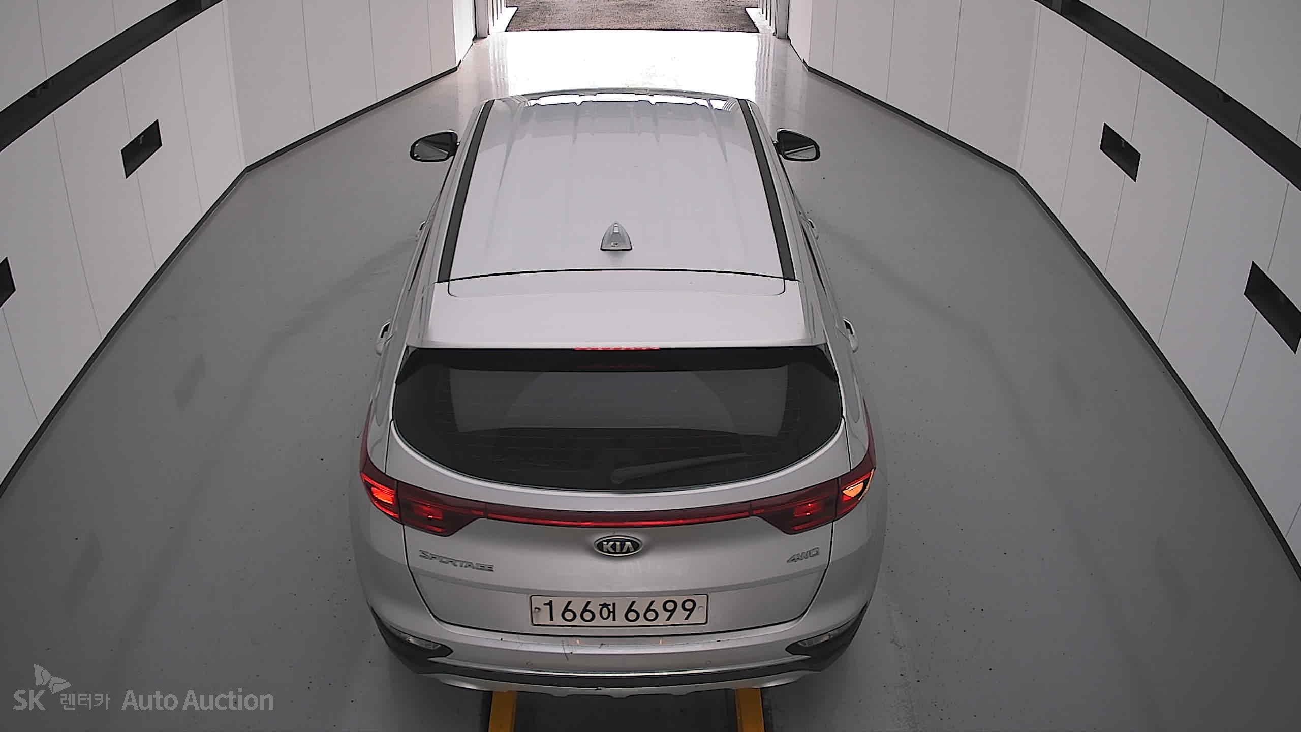 2022 - kia sportage