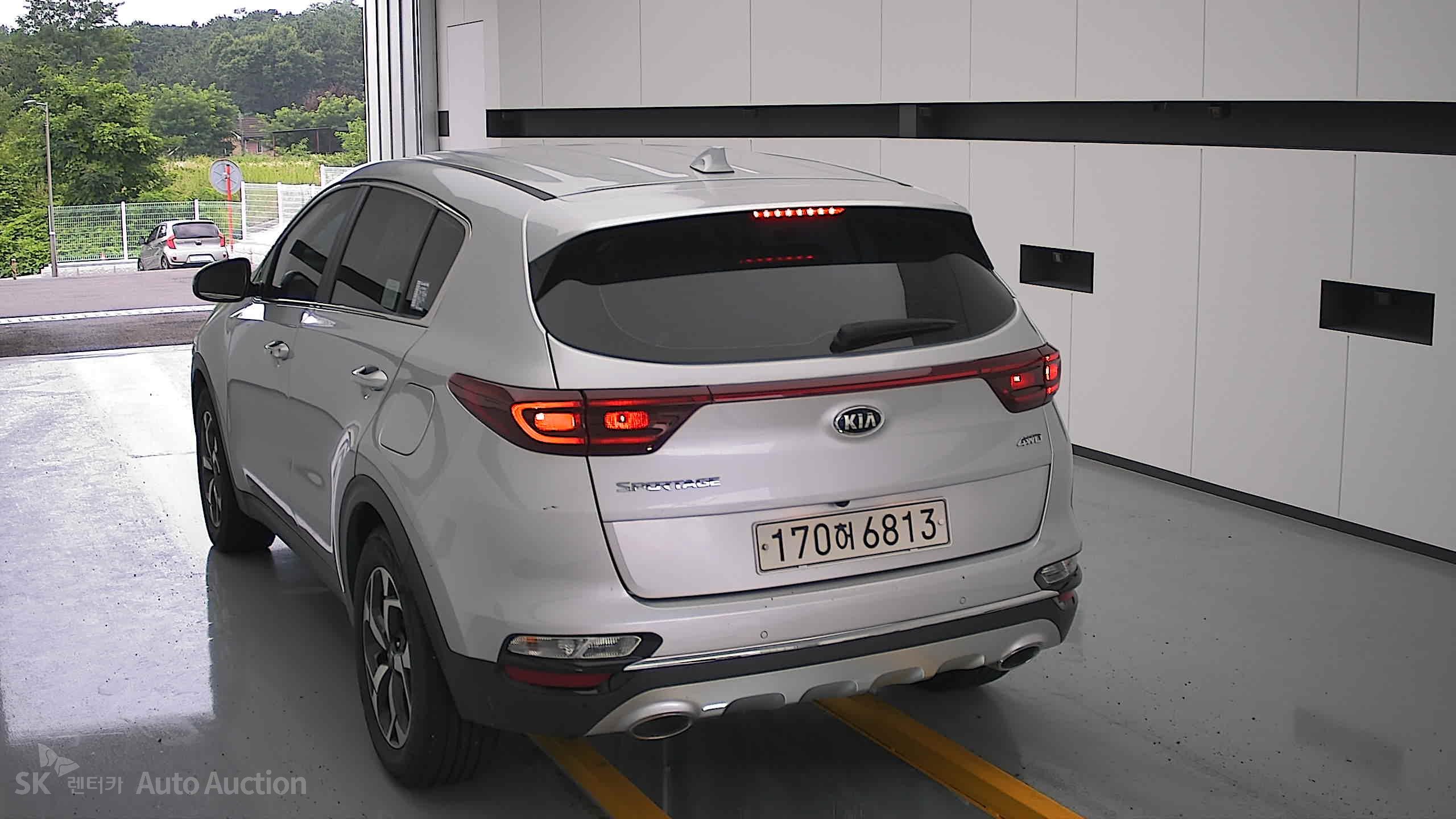 2022 - kia sportage