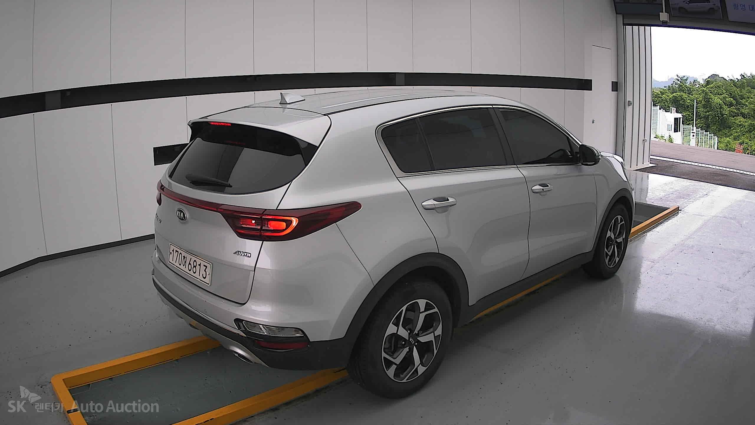 2022 - kia sportage