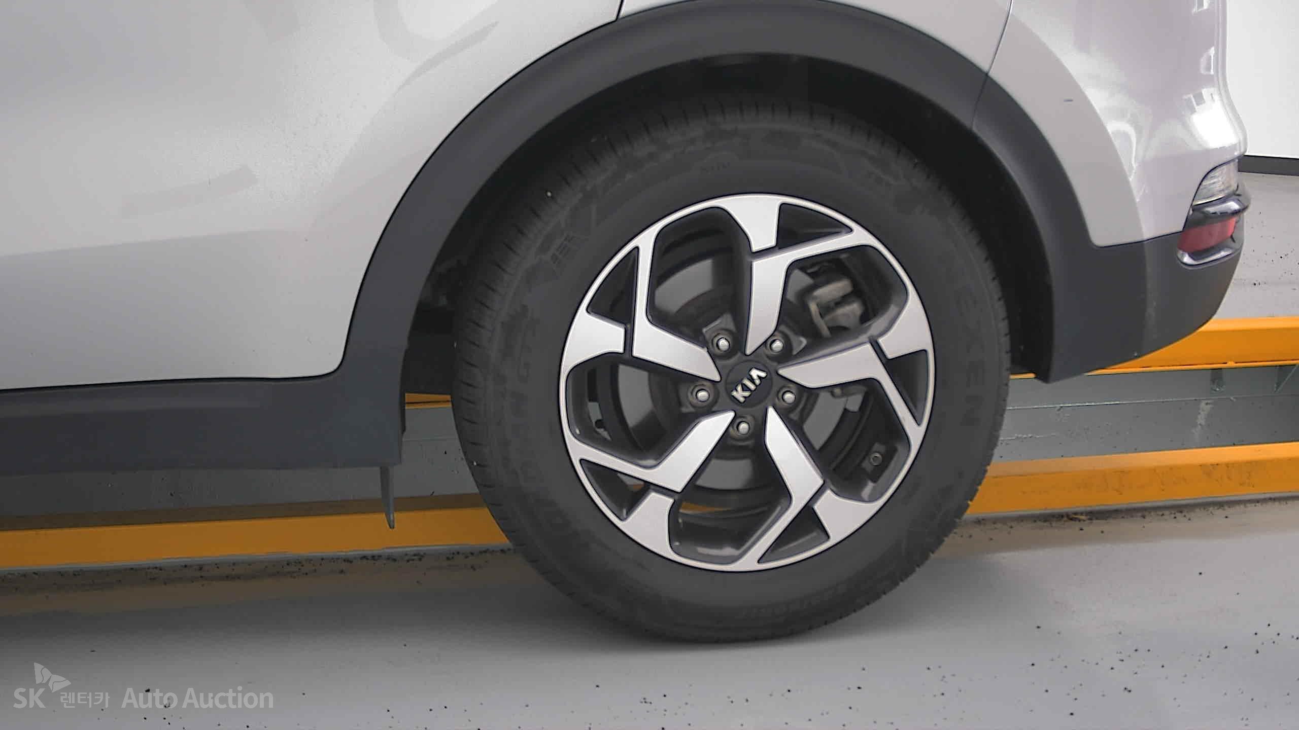 2022 - kia sportage