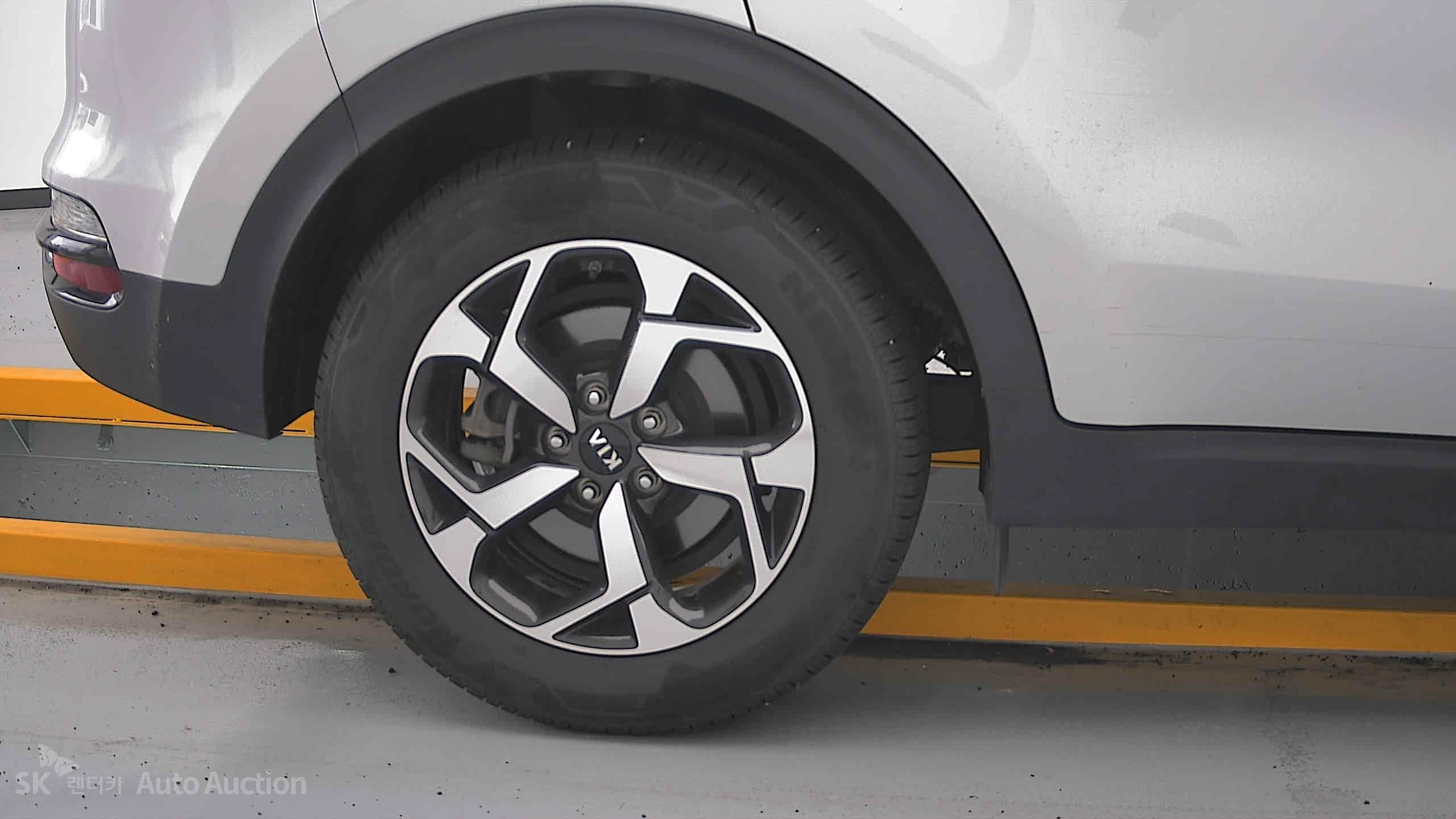 2022 - kia sportage