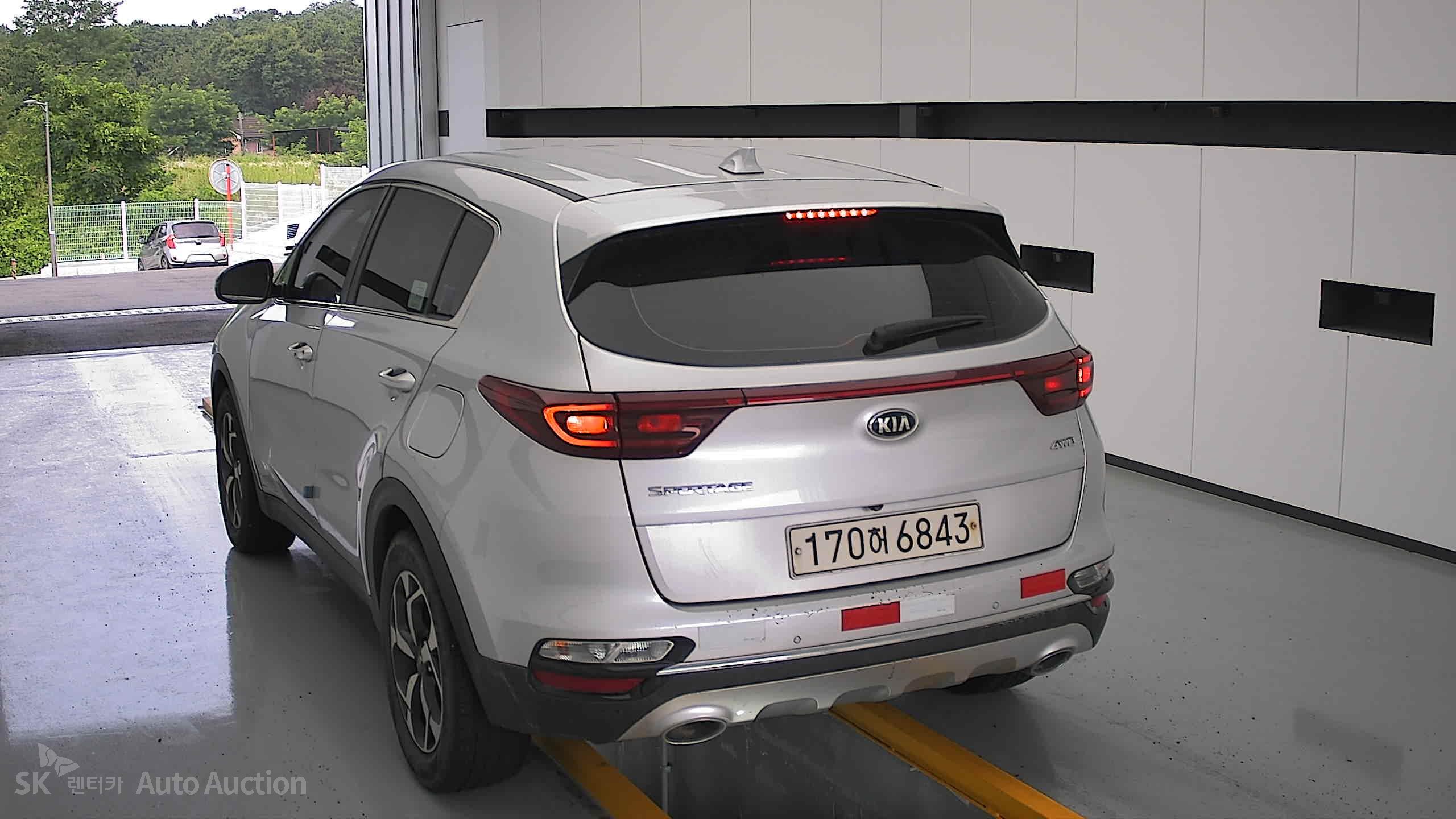 2022 - kia sportage