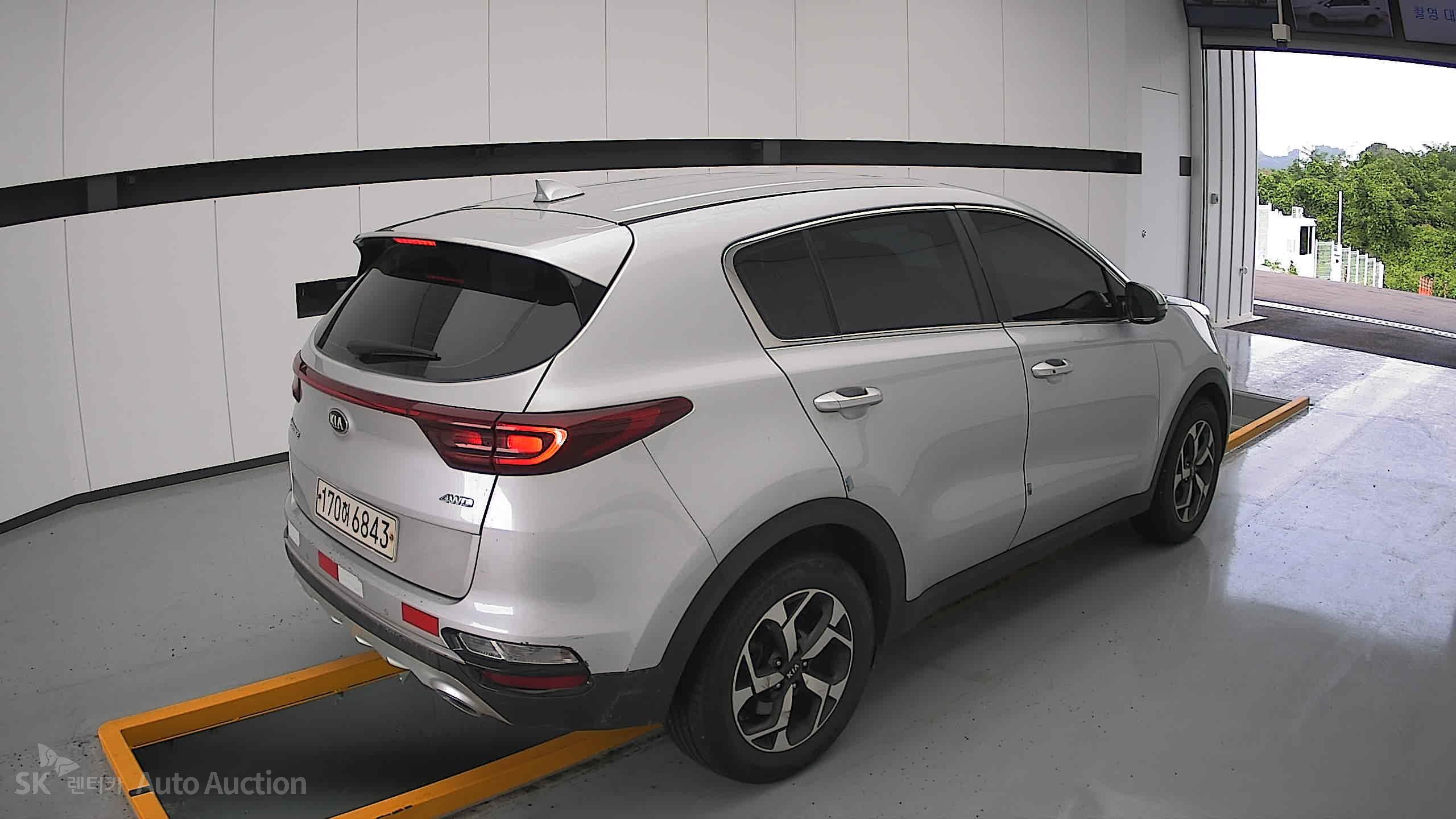 2022 - kia sportage