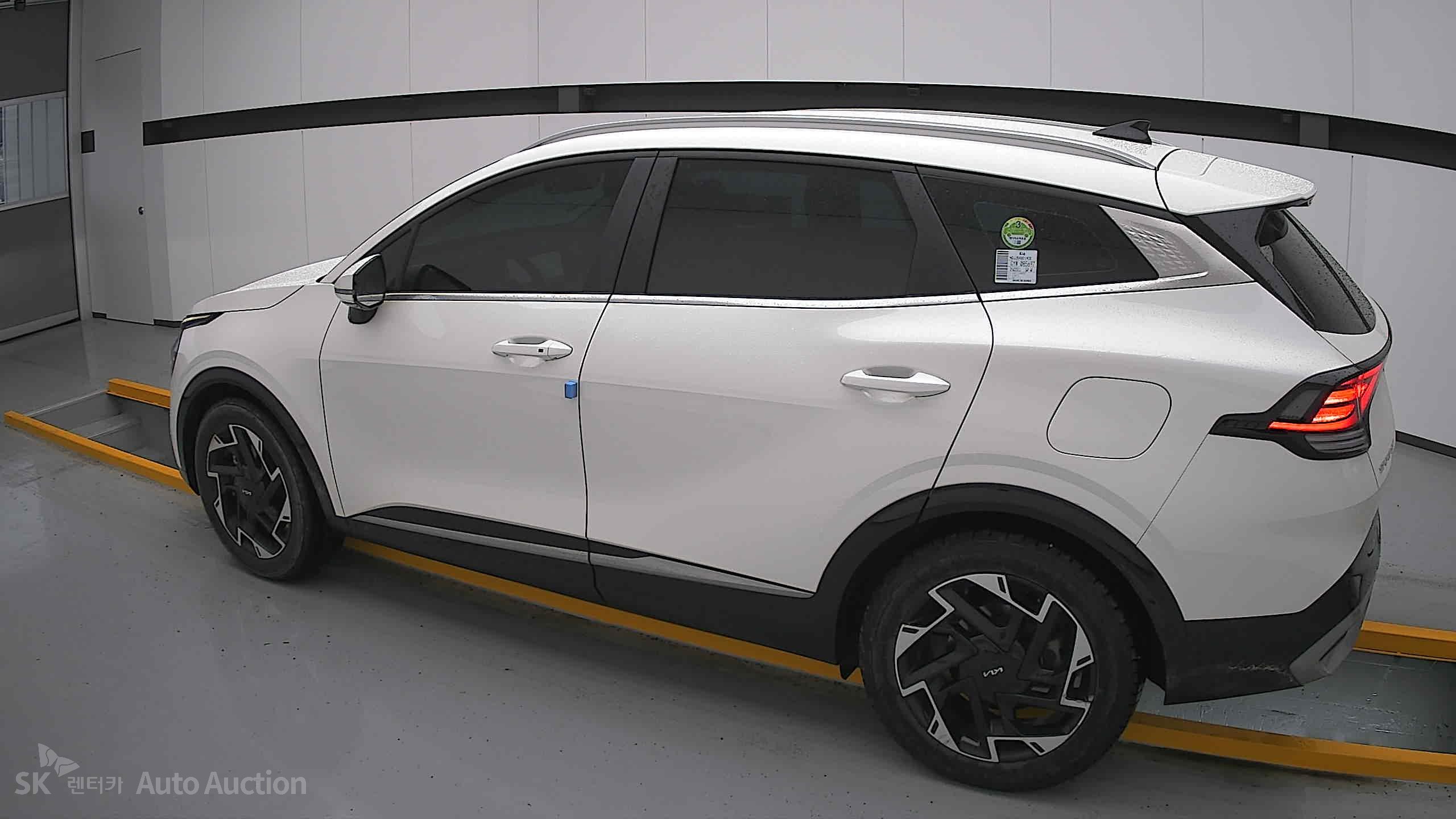 2022 - kia sportage