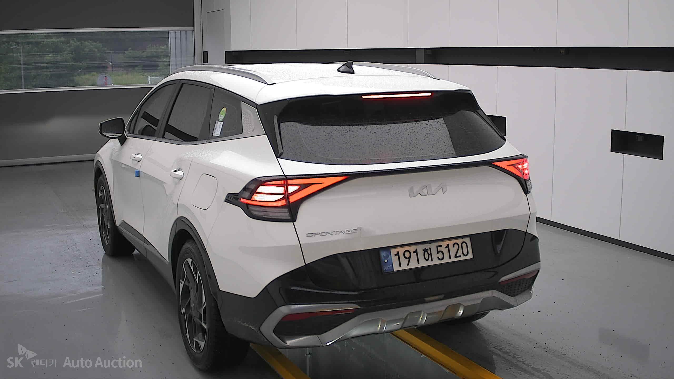 2022 - kia sportage