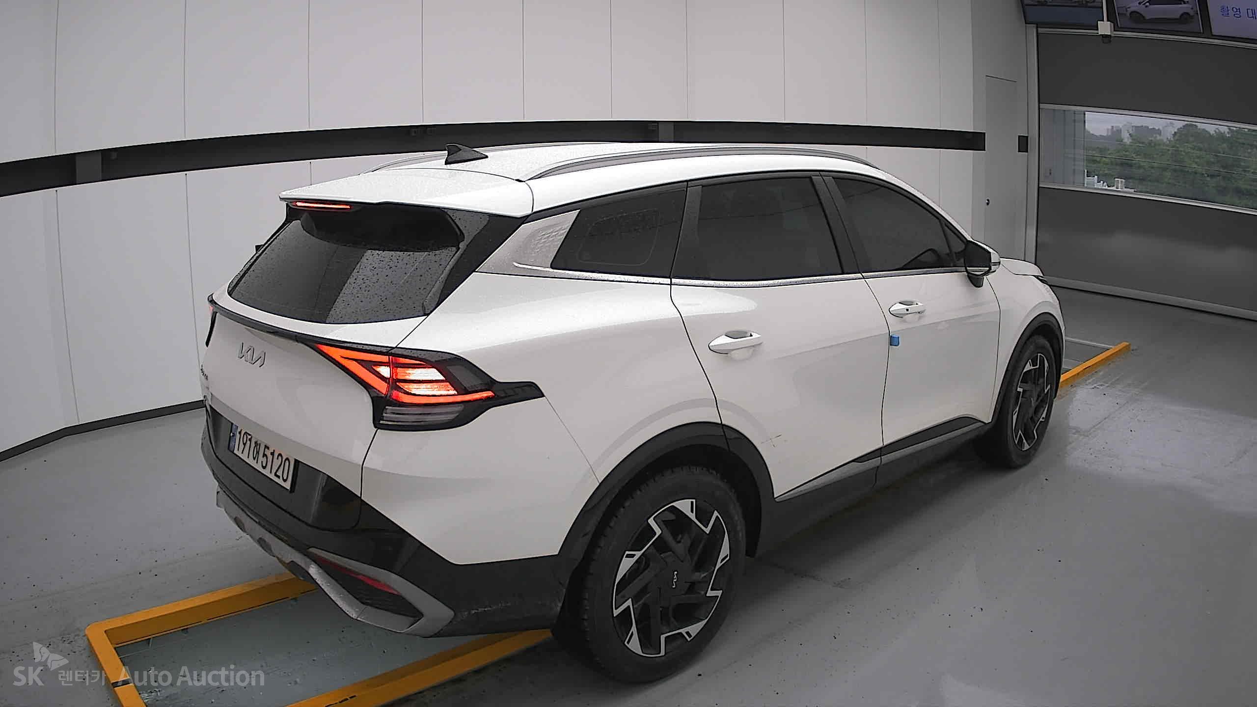 2022 - kia sportage