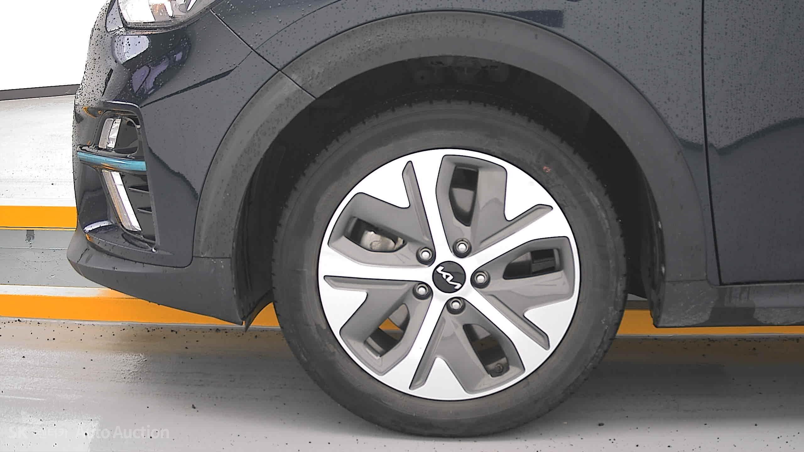 2022 - kia niro