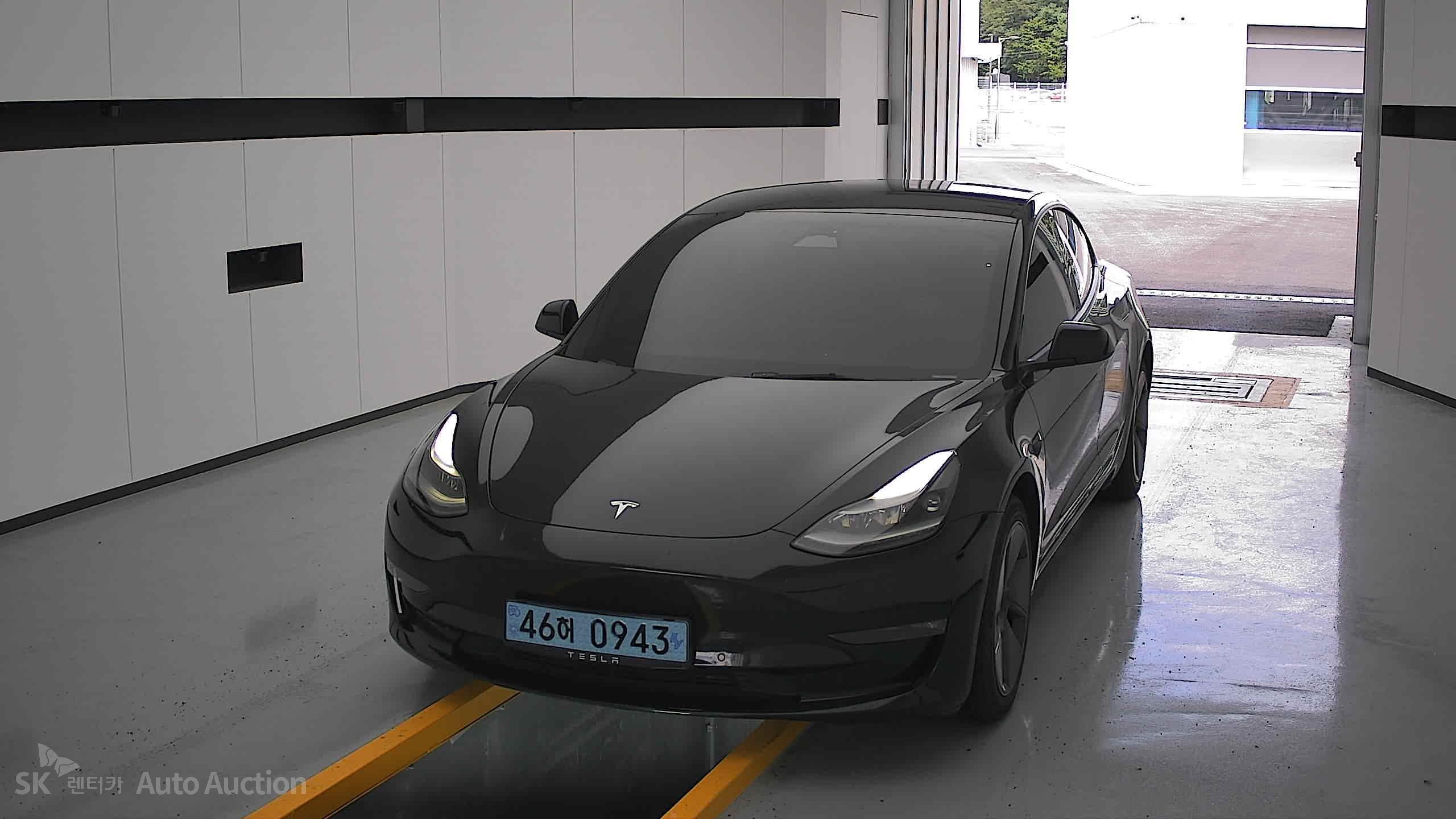 تيسلا Model 3