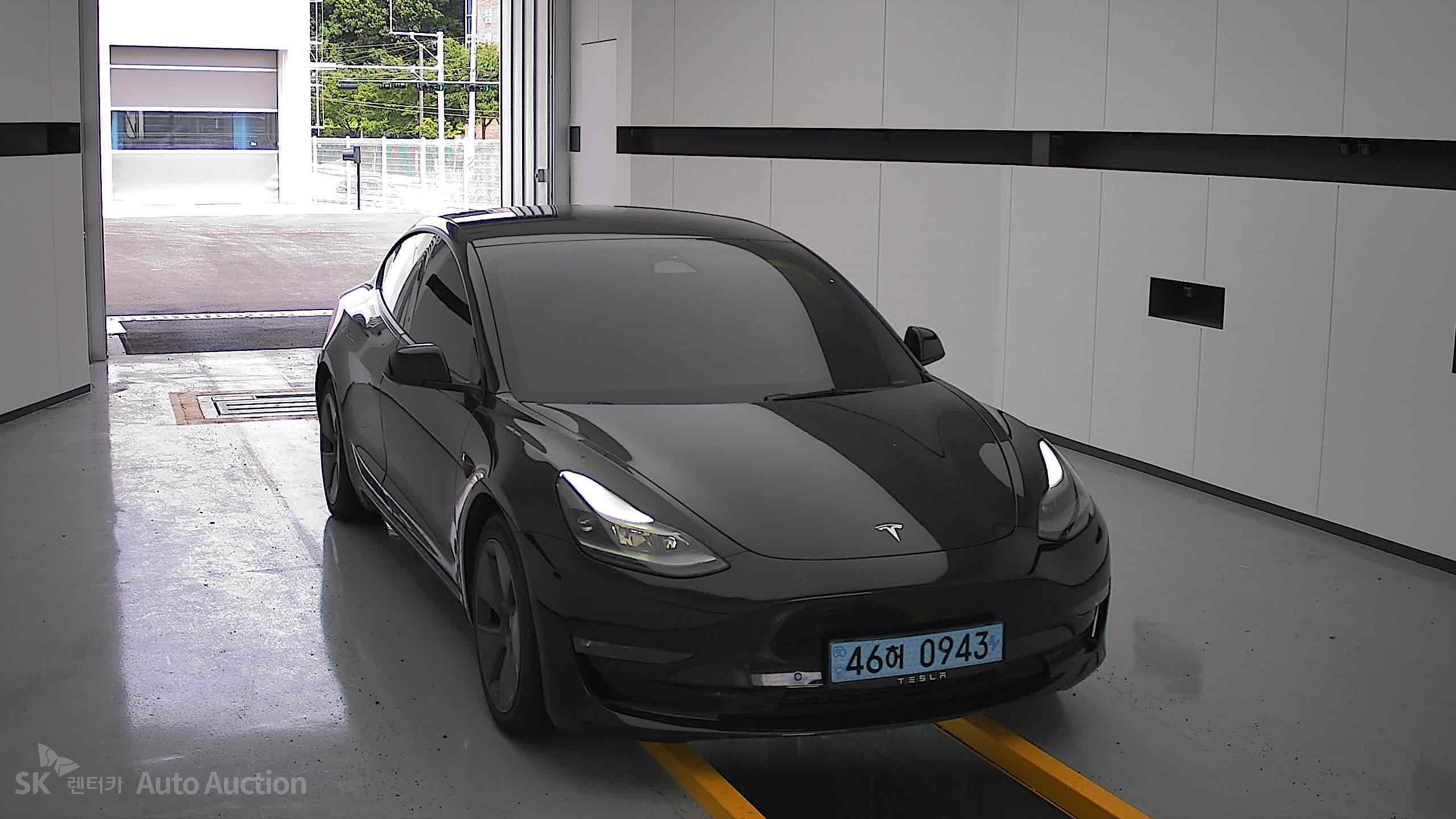 Tesla Model 3 2022 — صورة 22