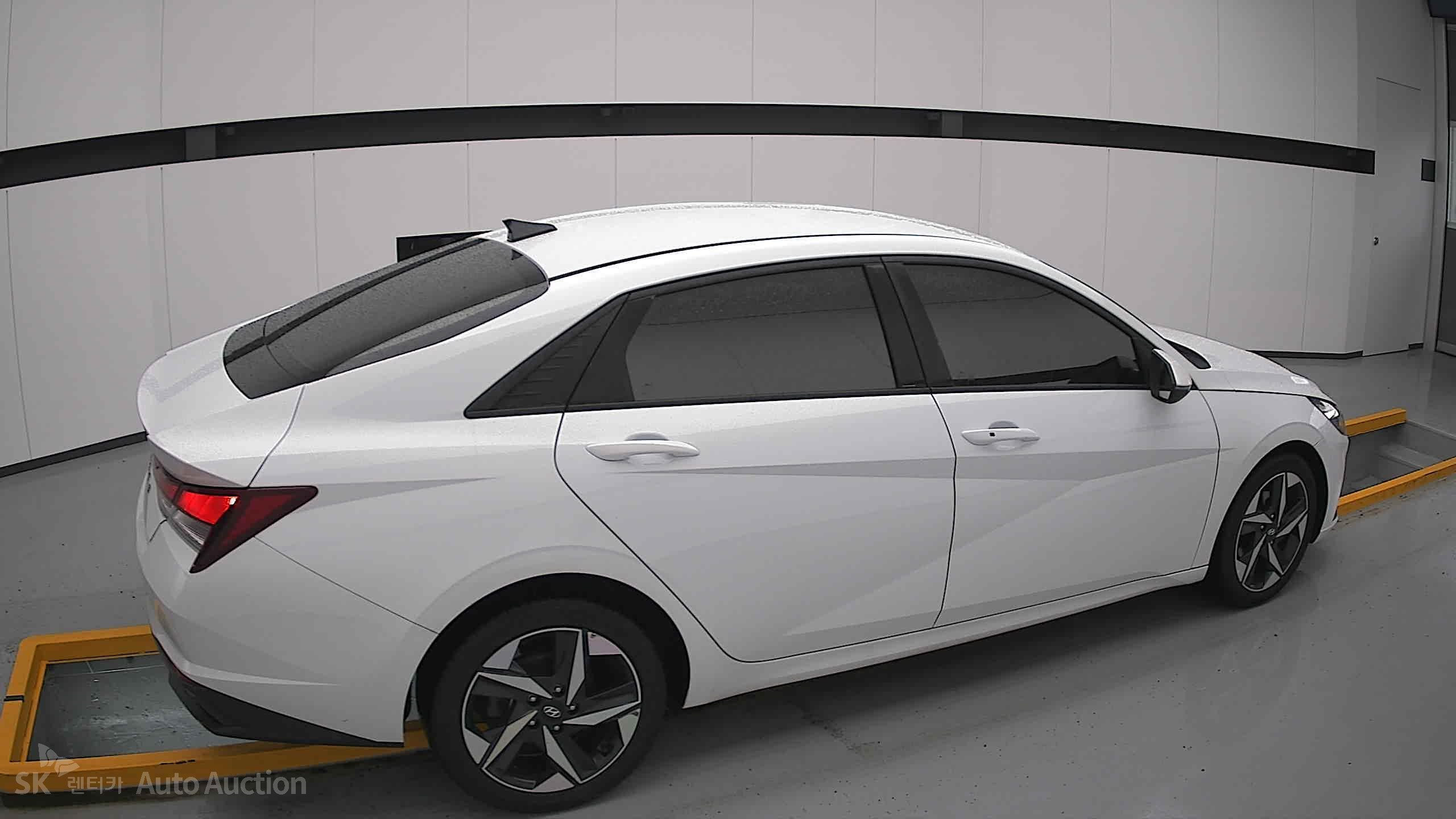 2023 - hyundai avante