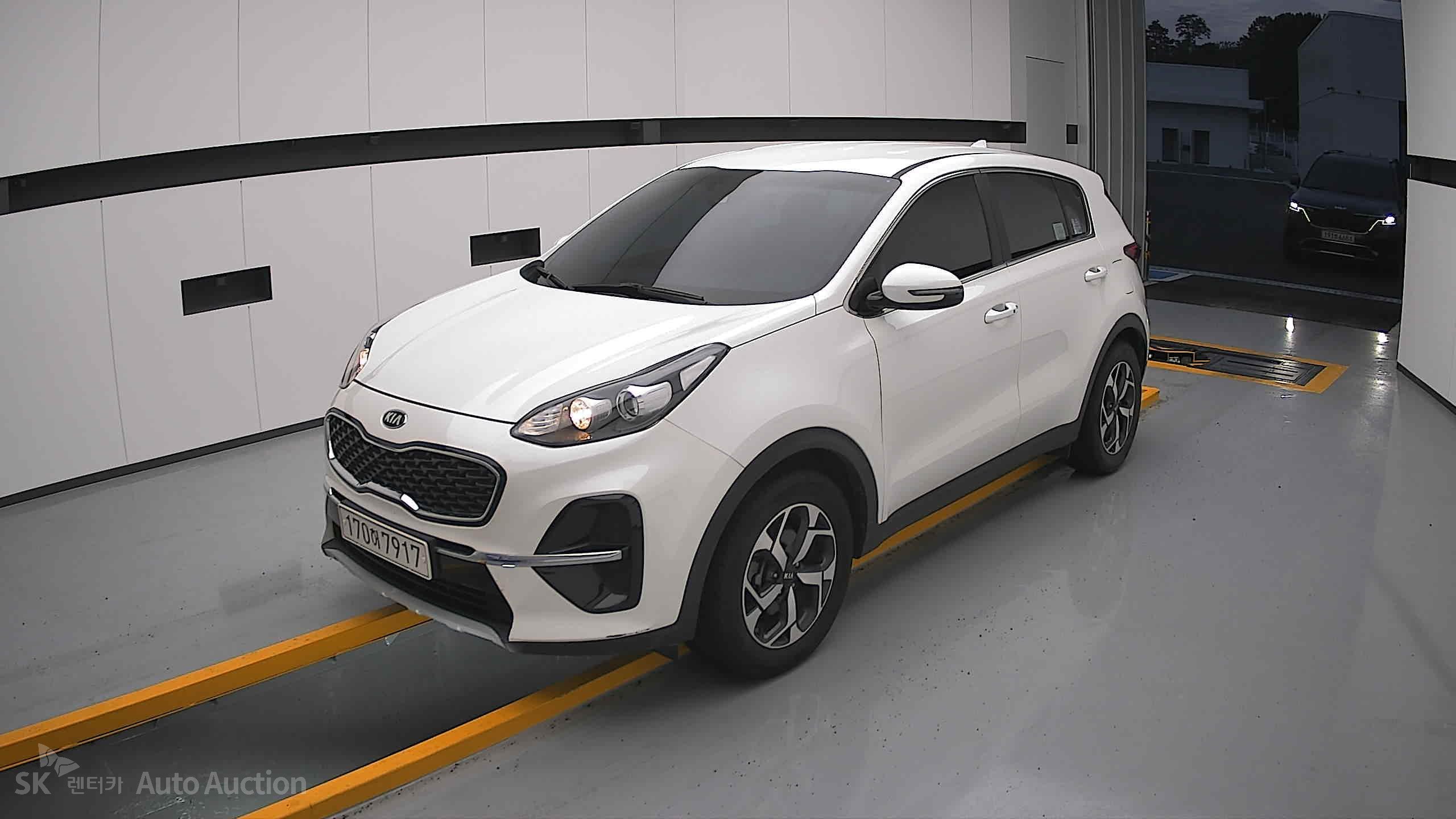 2022 - kia sportage