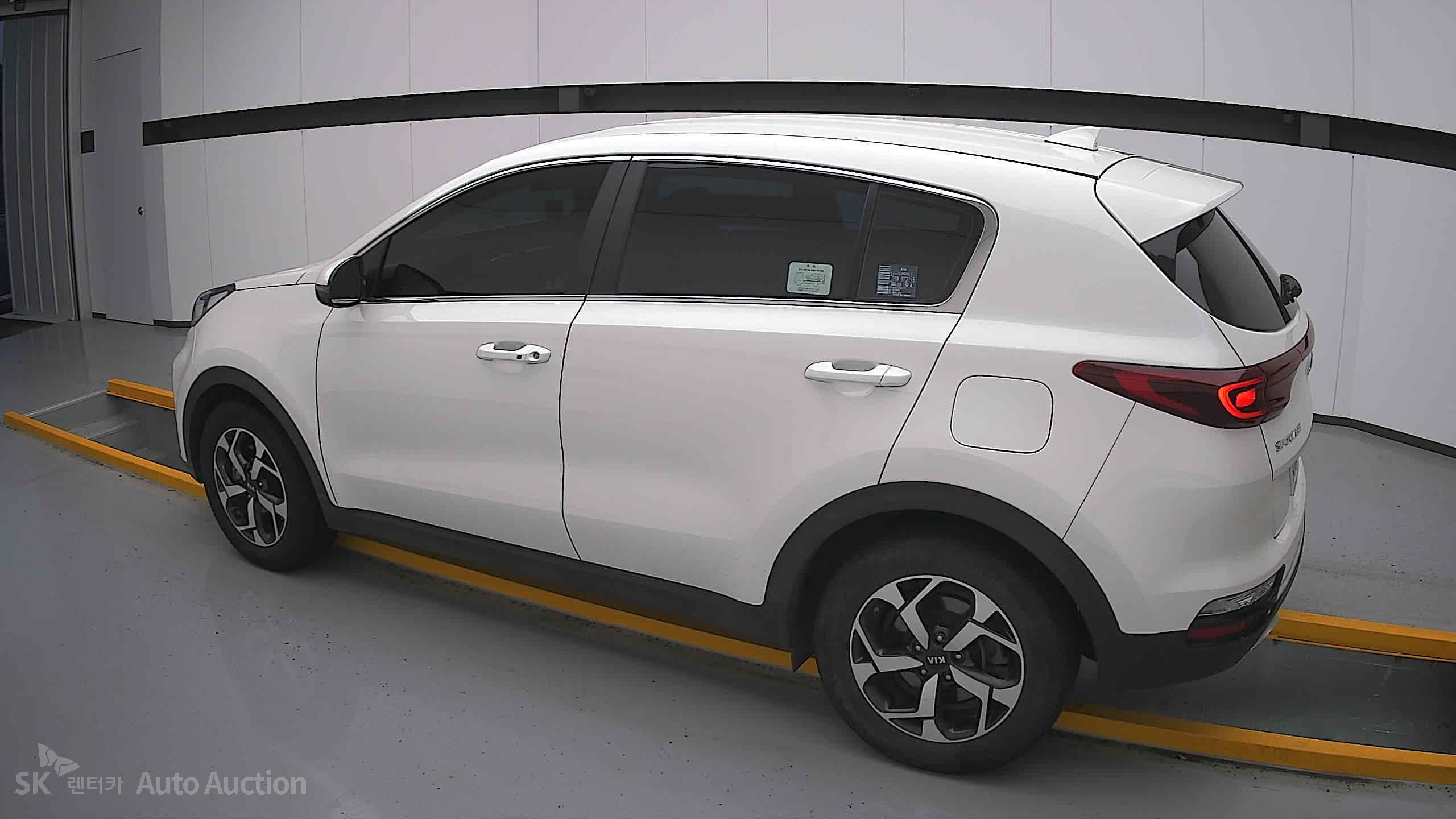 2022 - kia sportage