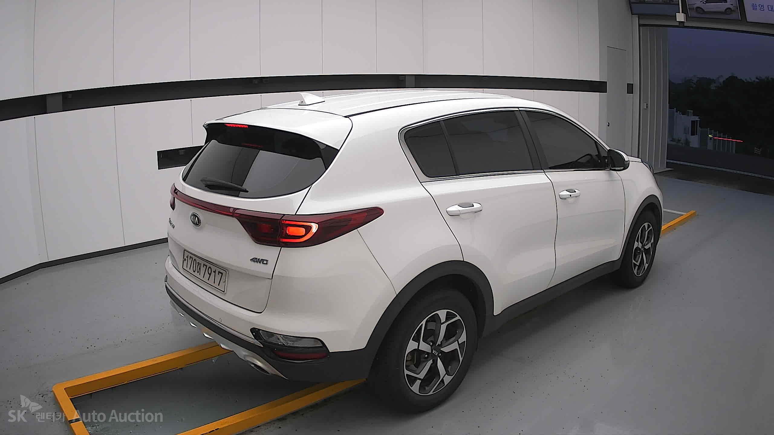 2022 - kia sportage