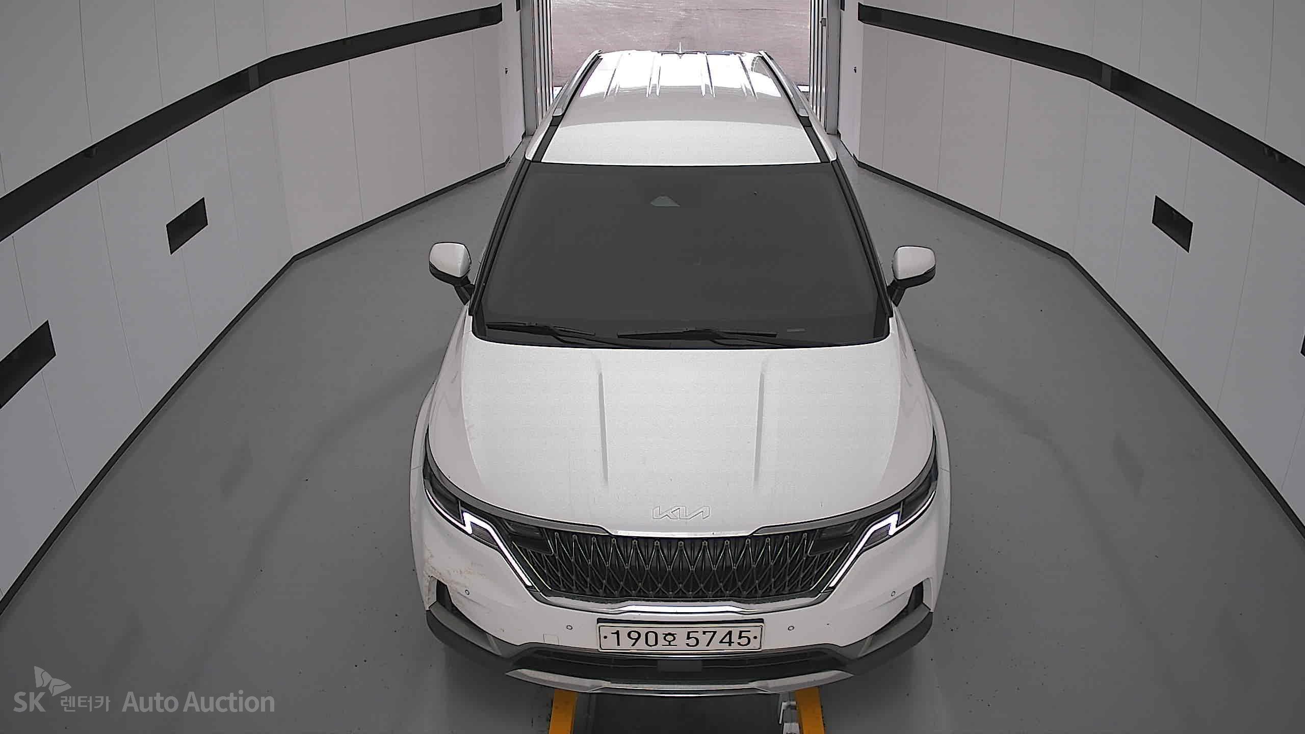 2023 - kia carnival