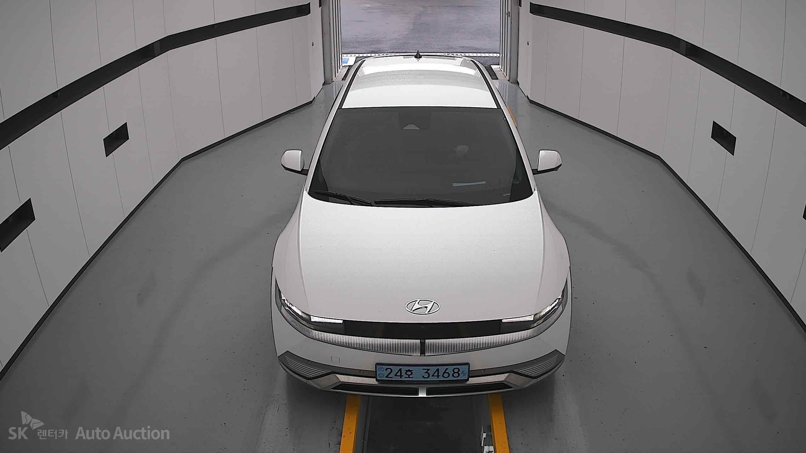 2022 - hyundai ioniq