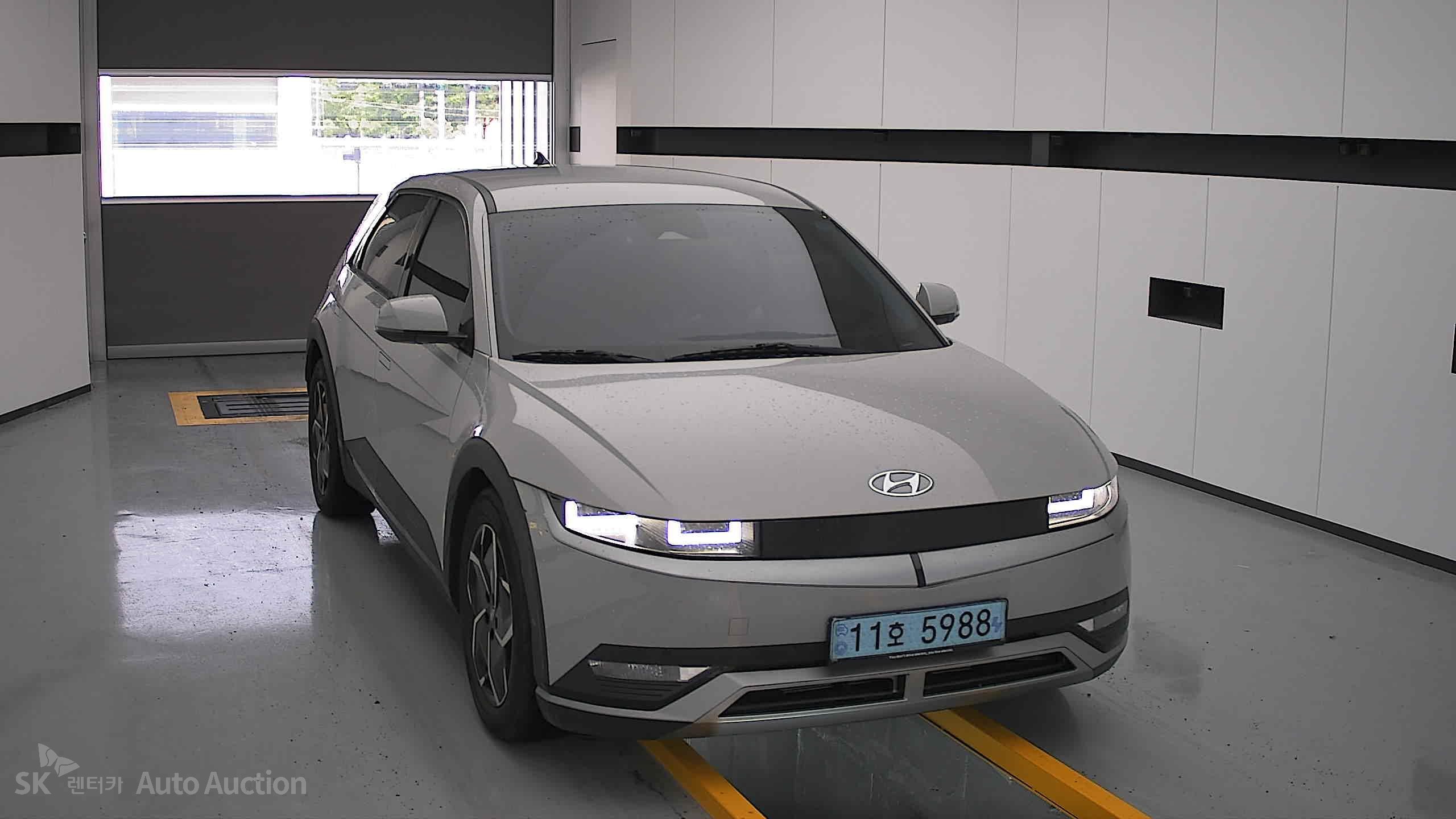 2022 - hyundai ioniq
